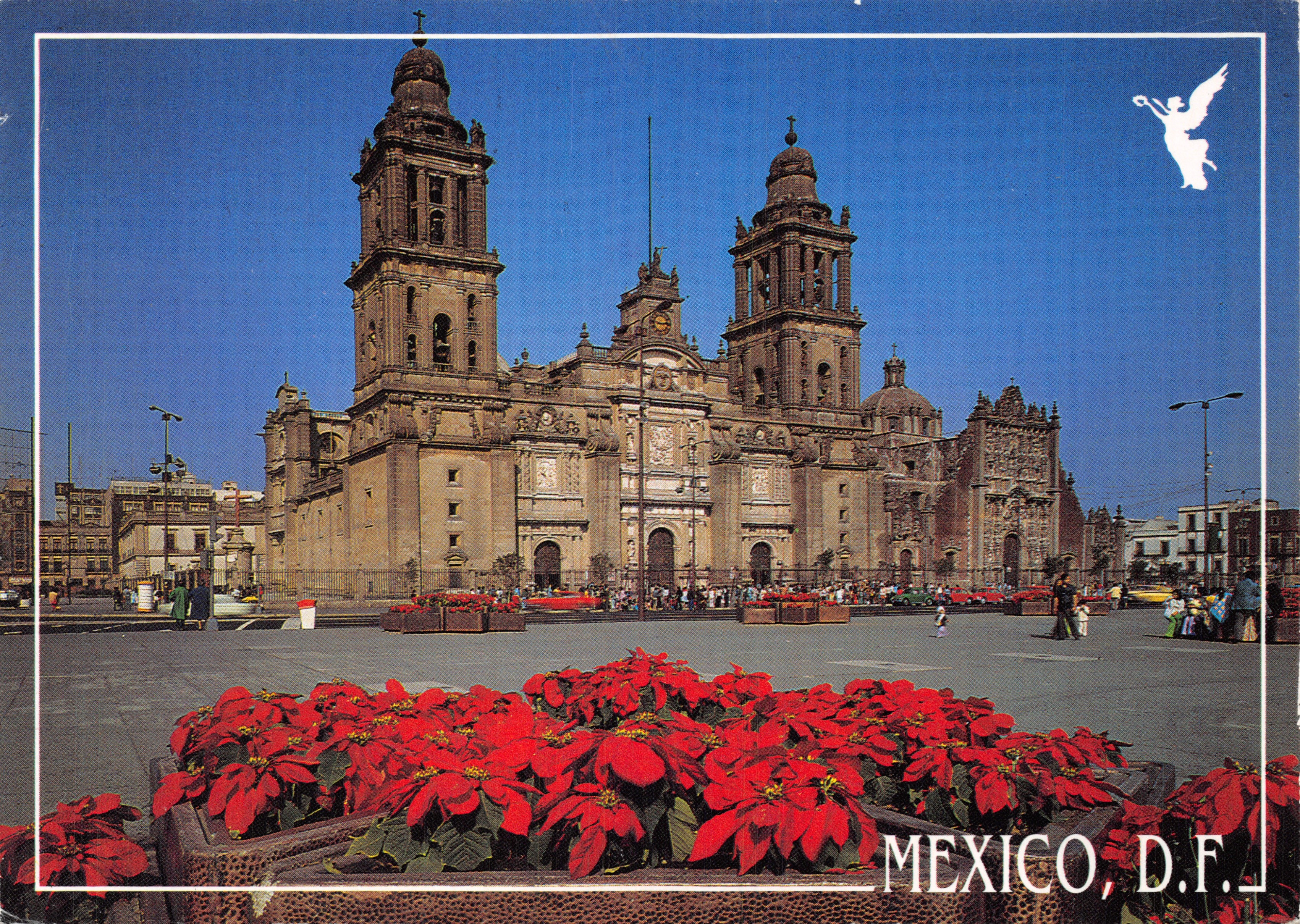Metropolitalna katedra w Meksyku — widok z placu z poinsettiami — wydawca LA CATEDRAL/ THE CATHEDRAL
