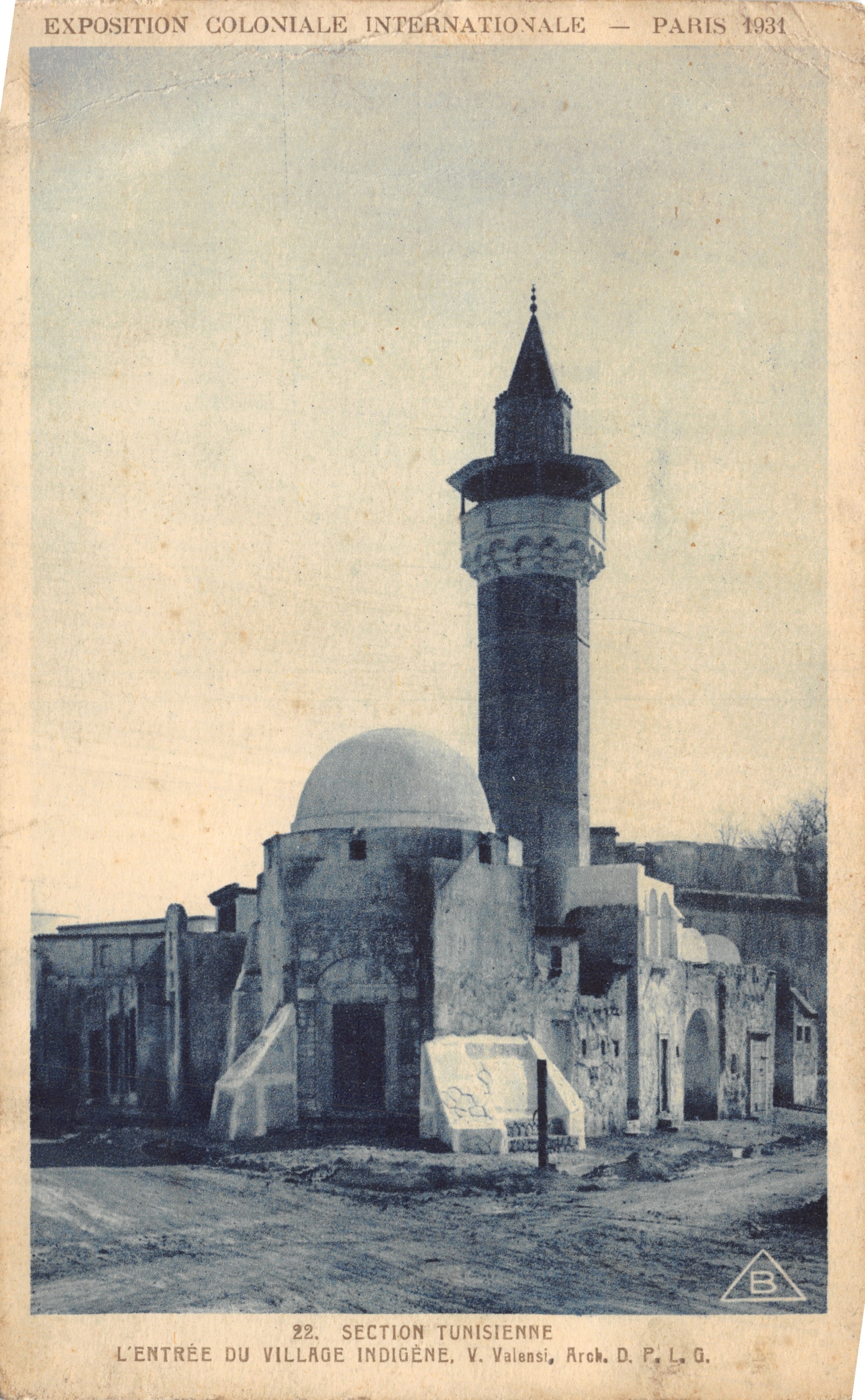 Ingang van het inheemse dorp — Tunisische sectie op de Internationale Koloniale Tentoonstelling — Parijs 1931 — uitgever V. Valensi, Arch. D. P. L. G
