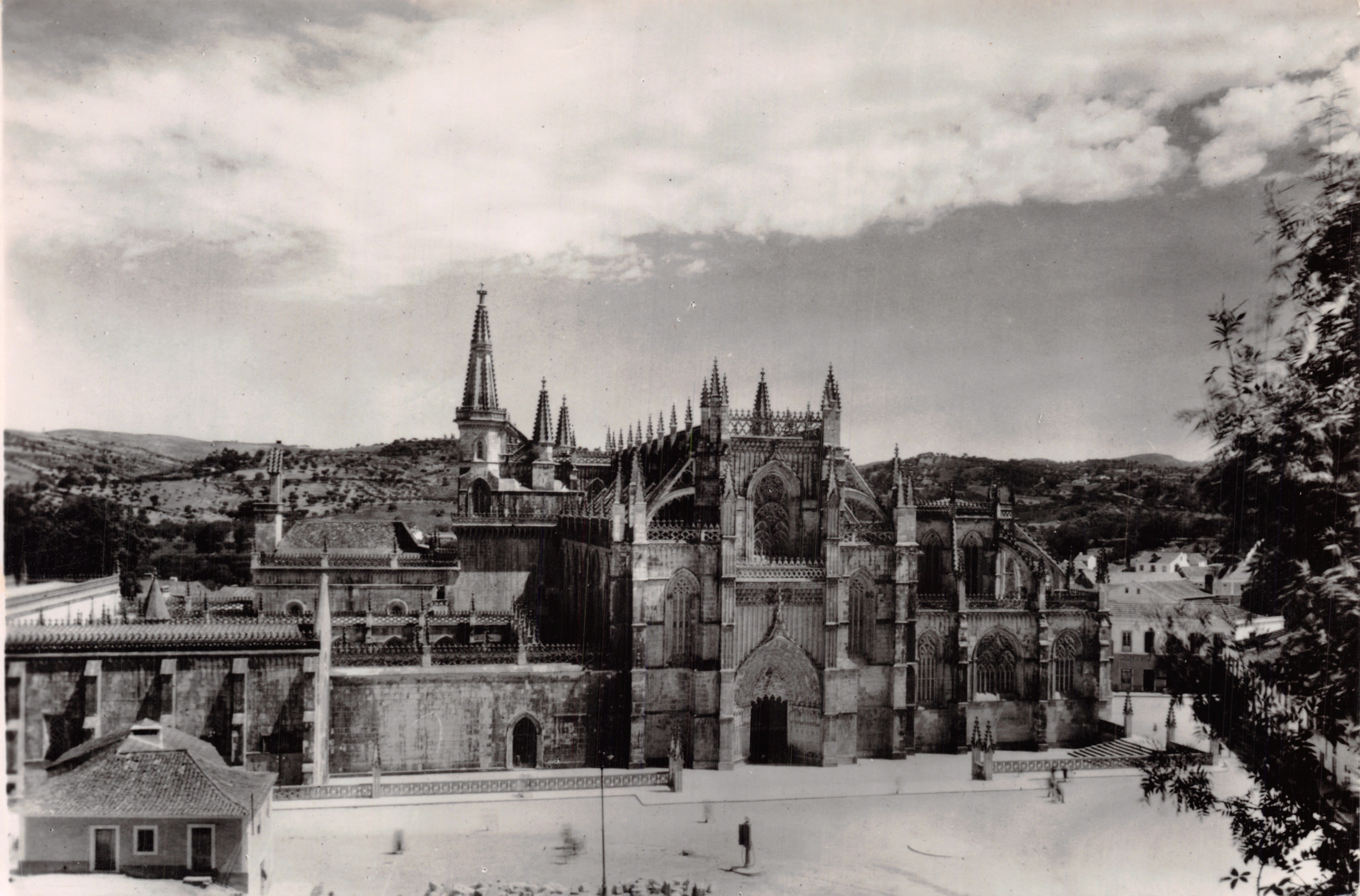 Batalha — Vue Générale — Éditeur: Edição da Liga dos Combatentes da Grande Guerra