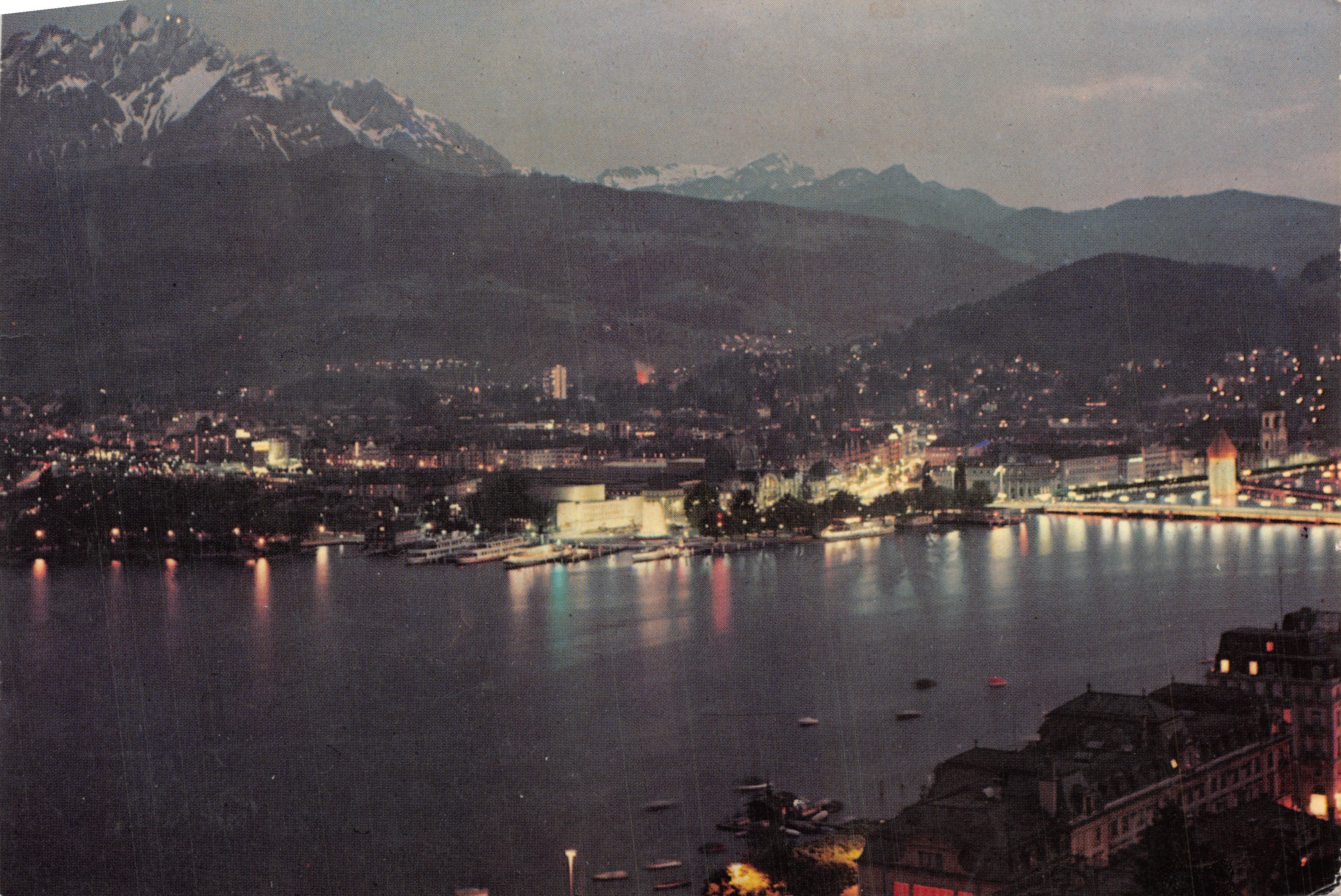 Lucerna di notte — vista del lago e delle montagne innevate — Globetrotter GmbH, Karten und Dias, 6000 Luzern