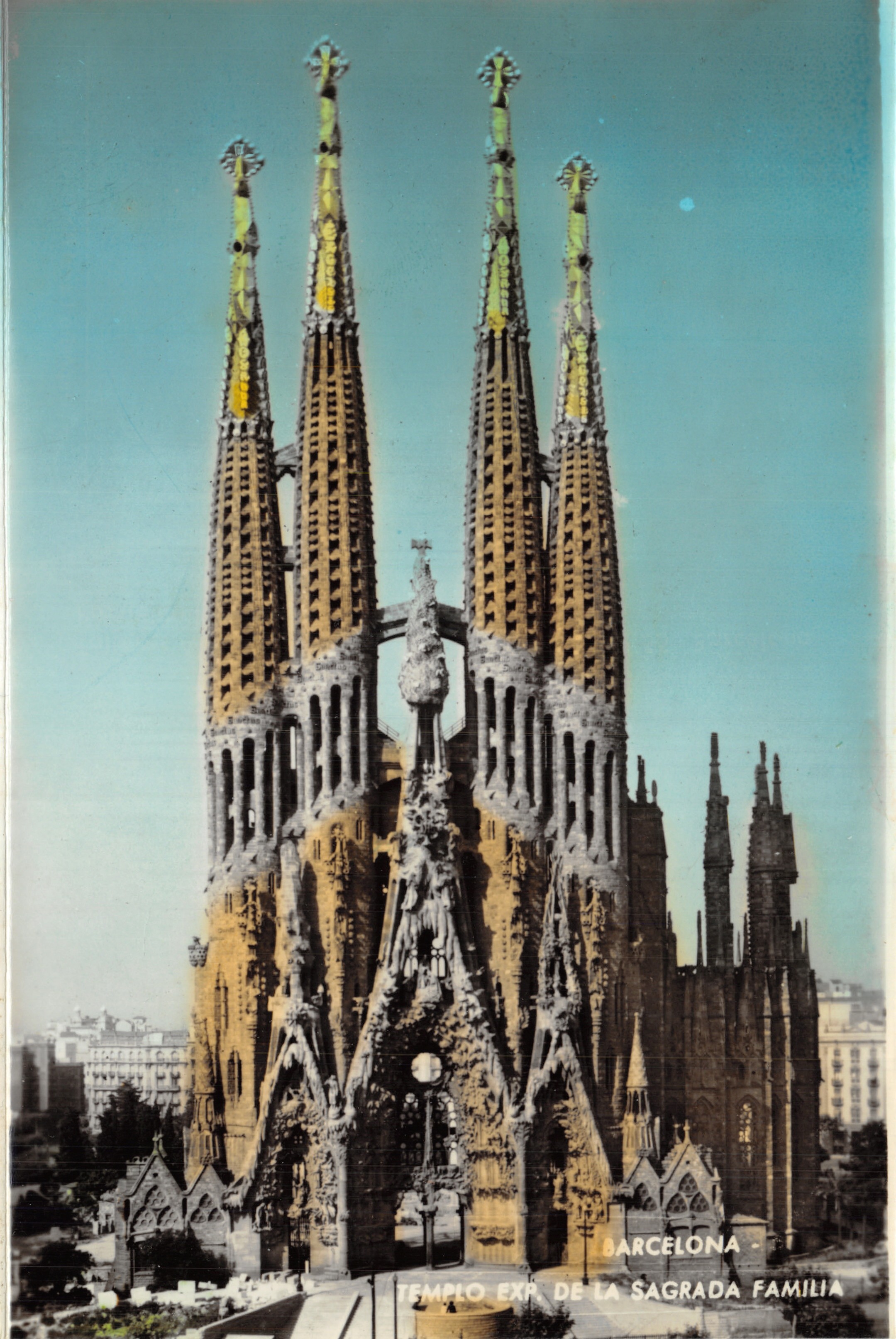 Temple de la Sagrada Família — façade principale avec ses flèches gothiques — éditeur Tallerres A. ZERKOWITZ, Photográfo, Fotógrafo, Fotografía, Barcelona