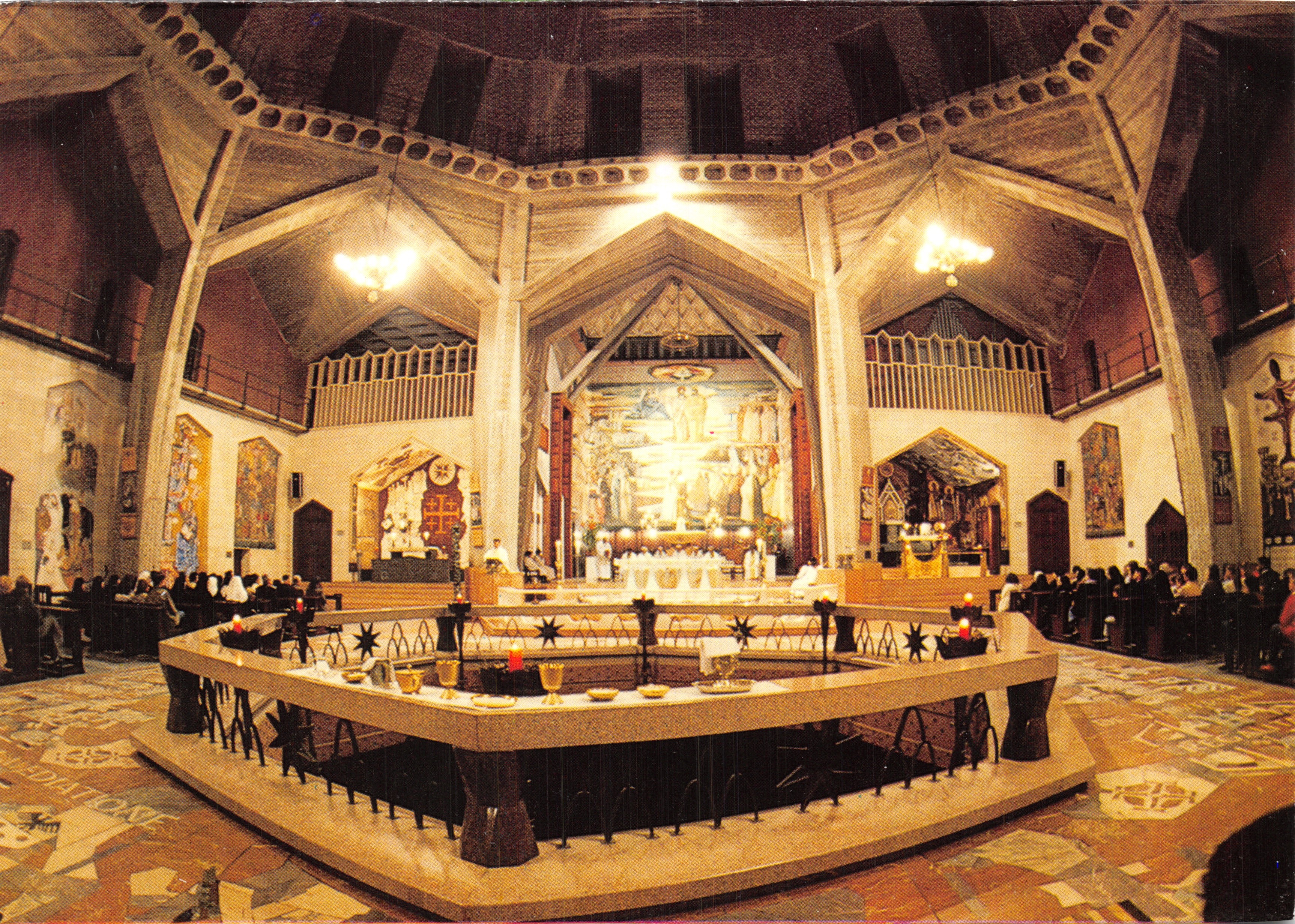 Nazareth — chiesa dell'Annunciazione — editore HERZLIA