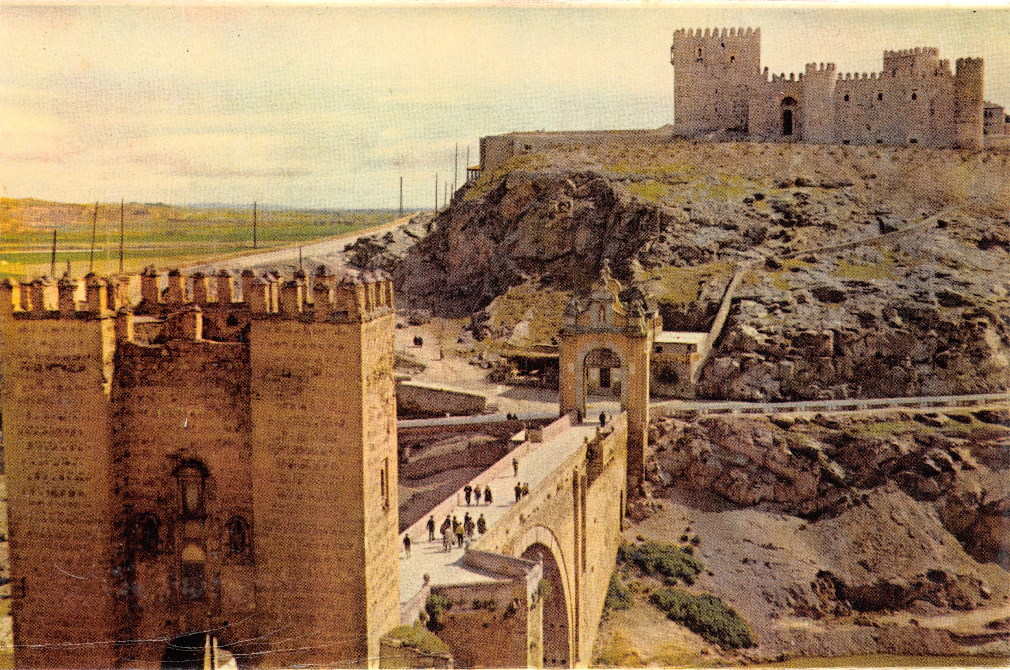 Toledo — Pont d'Alcántara et Château de Saint-Servando — Éditions Iberia
