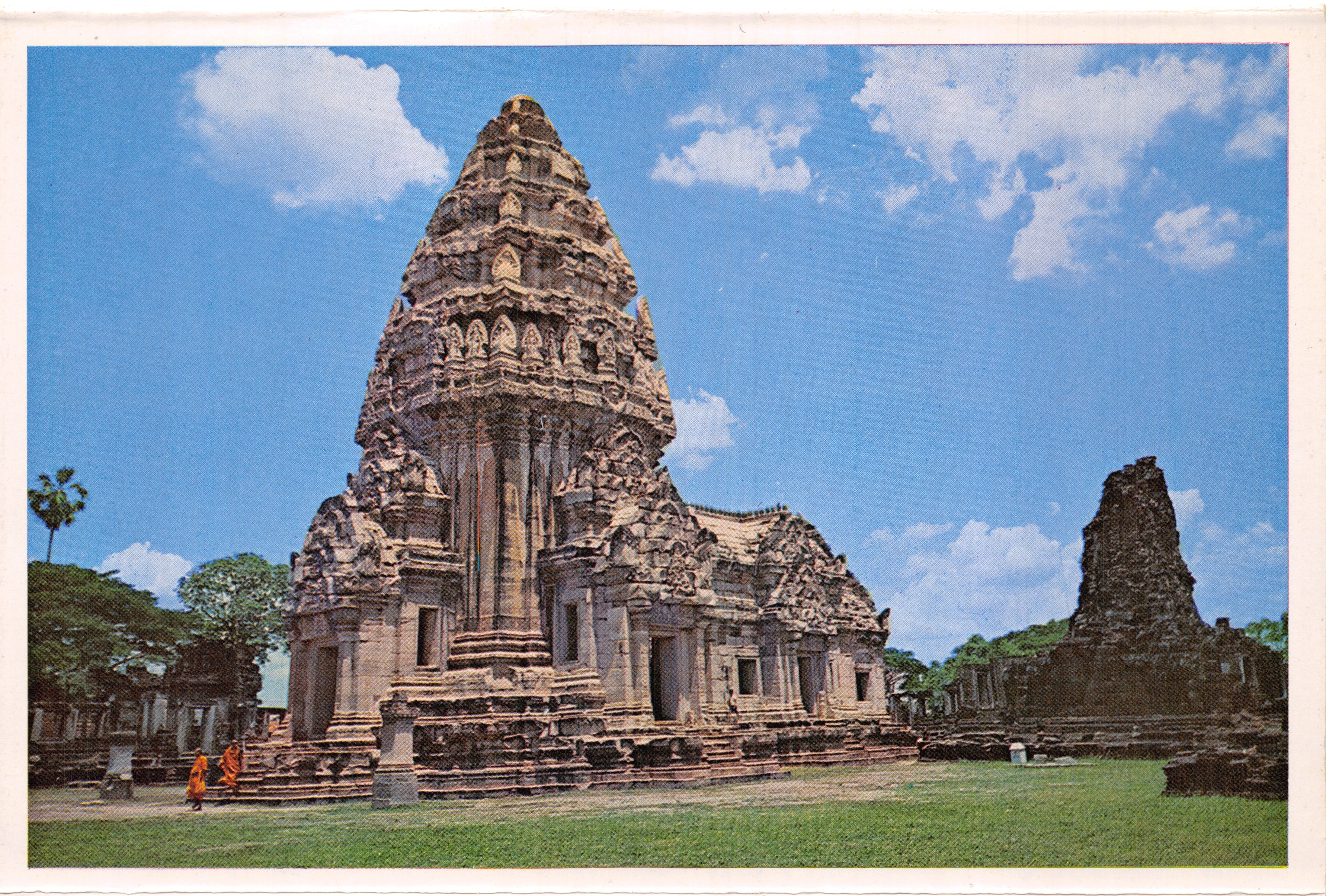 Temple of Pimai — Khmer sanctuary from the 11th century — publisher THAI SILPA, no. P.C.678