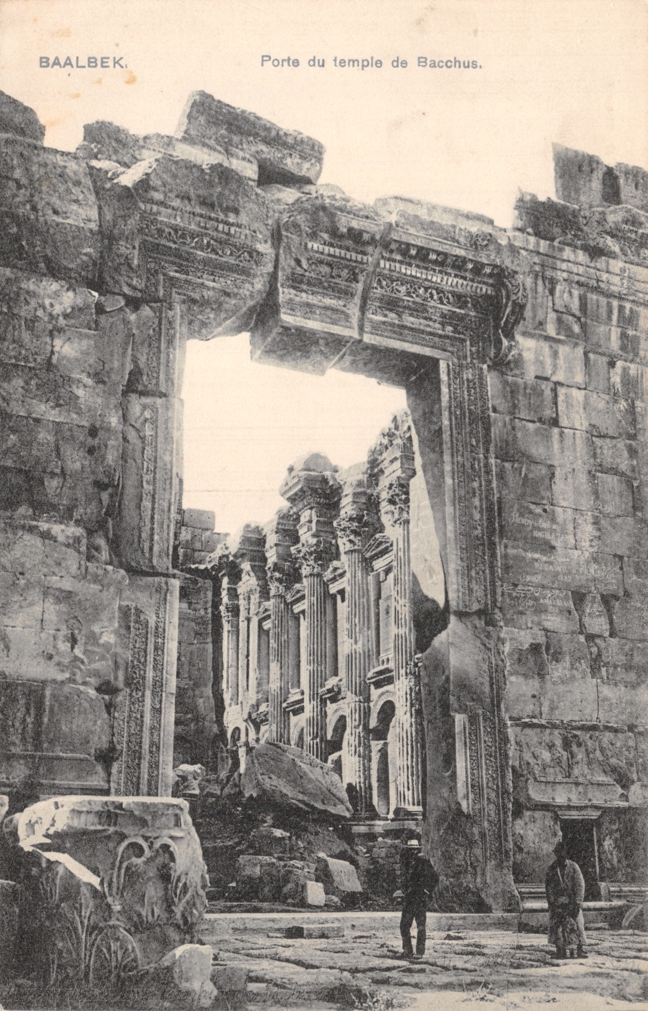 Baalbek — Puerta del templo de Bacchus — Hermann Seibt, Meissen (Sajonia). 1370