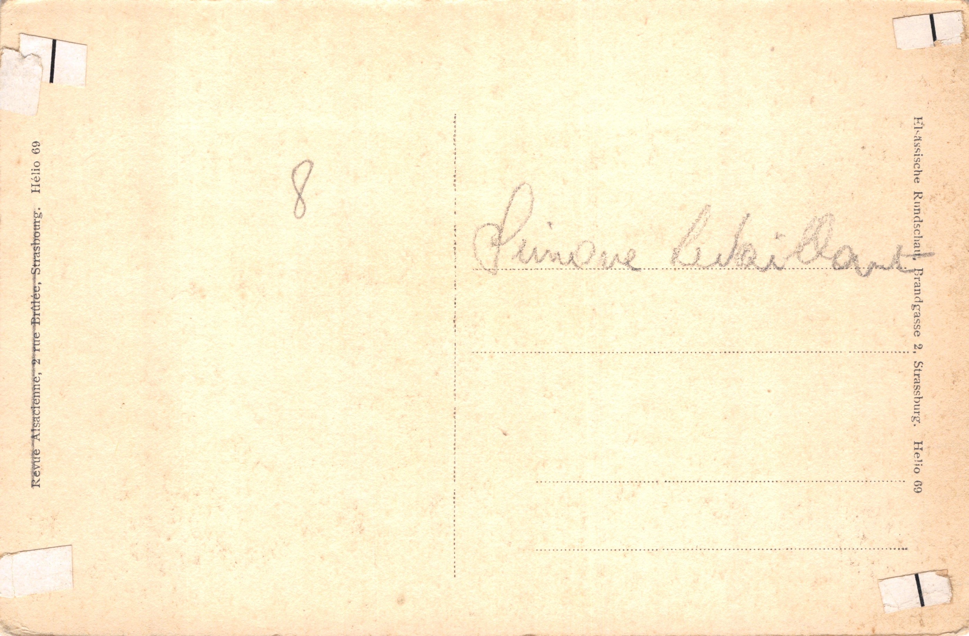 Vue de l'abbaye de Murbach — vue prise à travers un portail — éditeur Murbach — Verso