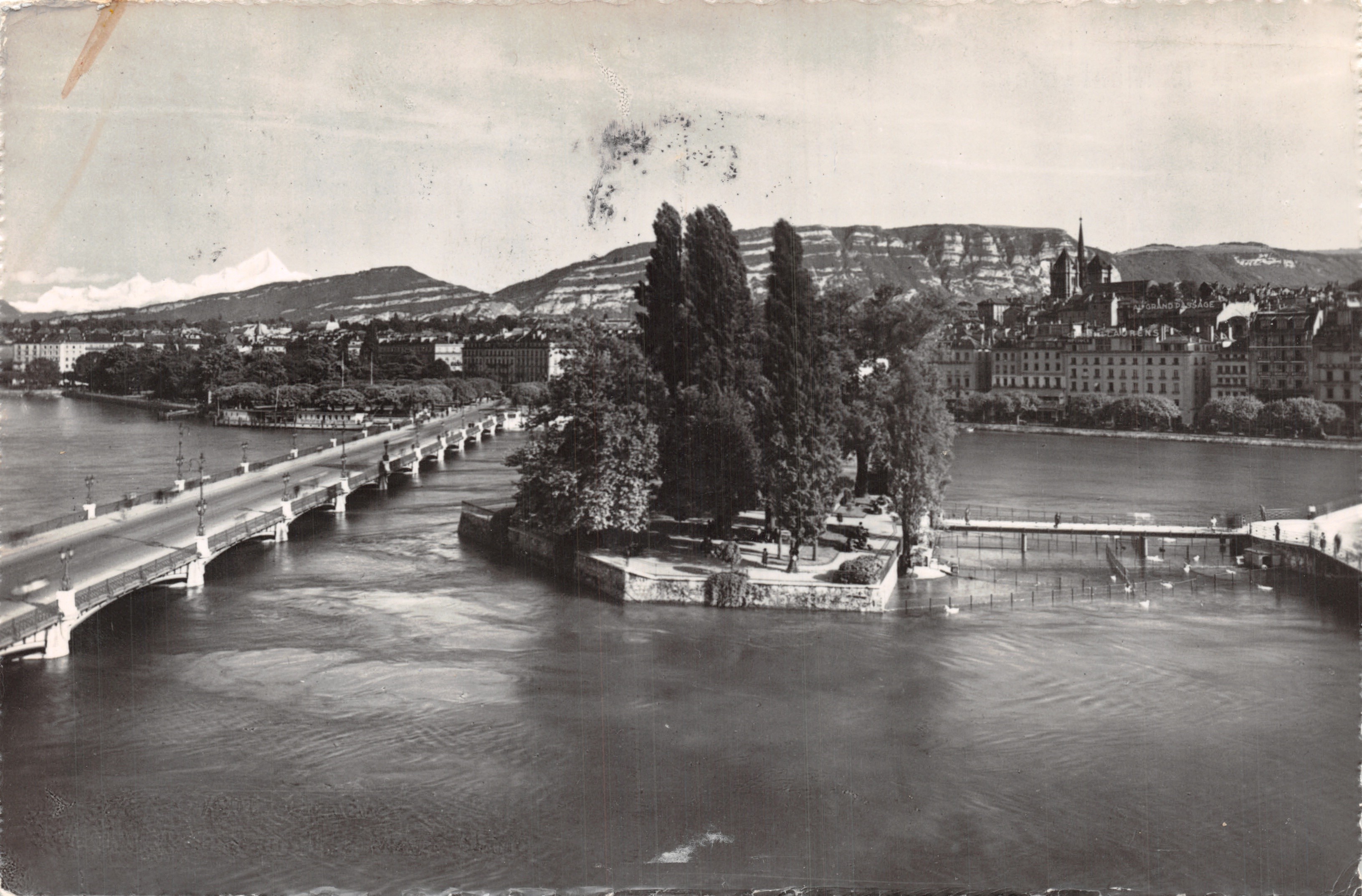 Genève. Île J.J. Rousseau et le Mont-Blanc — Éditions Jaeger, n° 7001