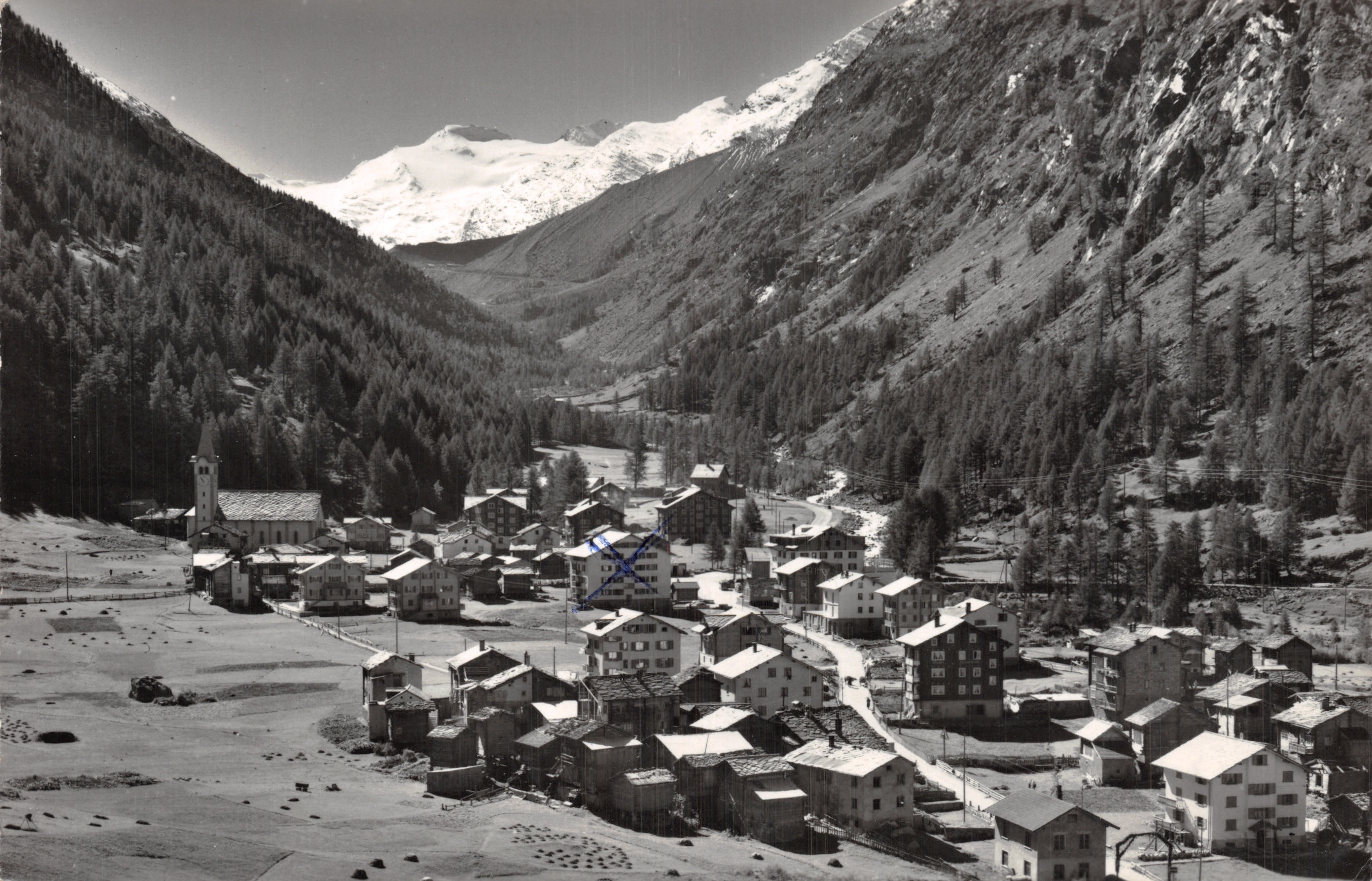 Saas-Almagell — vista del paese e del Monte Mono-Pass, editore Phot. Kriopfenstein, n. 47551