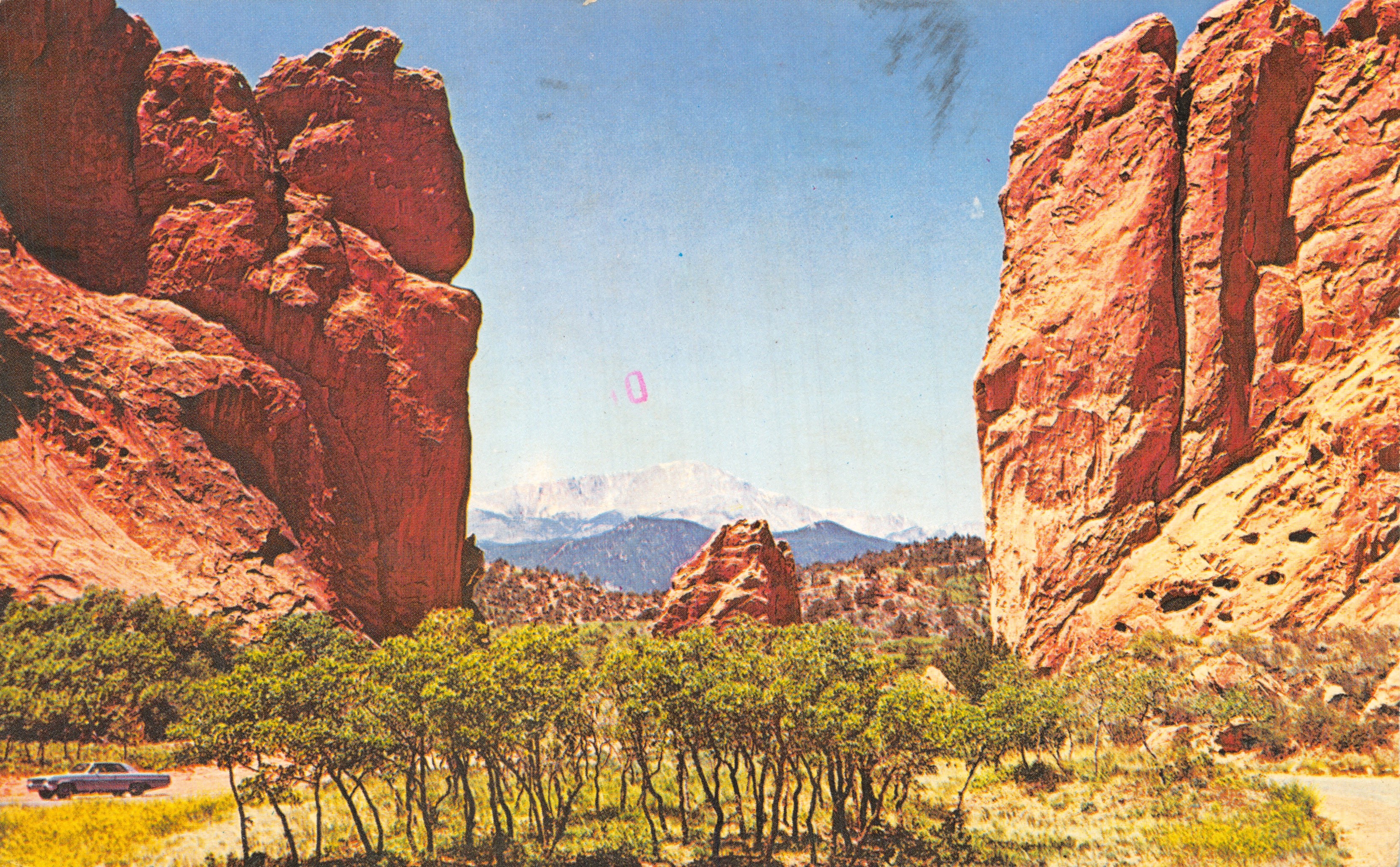 Pikes Peak — gateway to the Garden of the Gods — Mastichrome by COLOURPICTURE