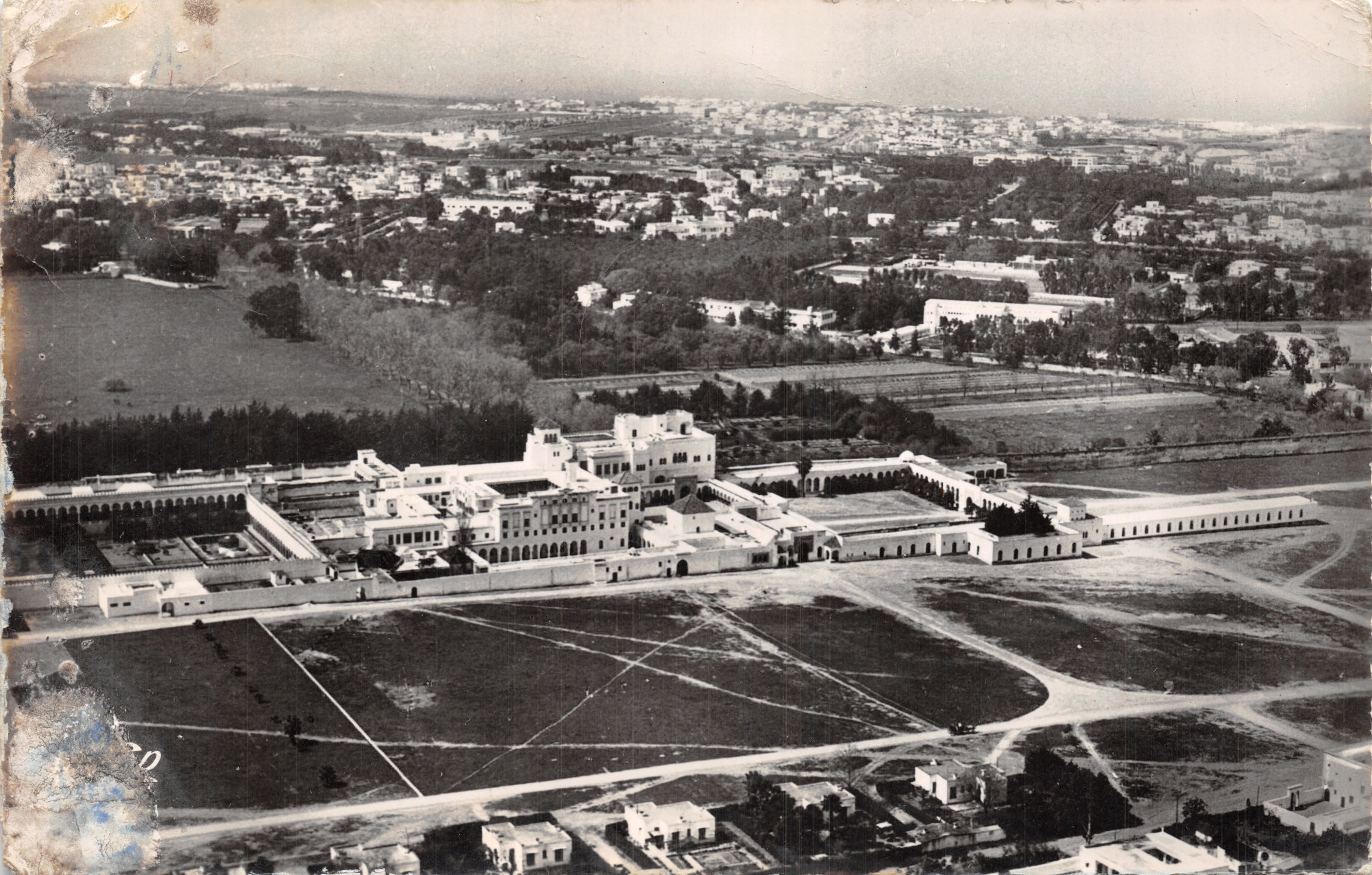 Rabat — Het paleis van de sultan — uitgever Cie des Arts Photomécaniques, Parijs-15, nr. 180