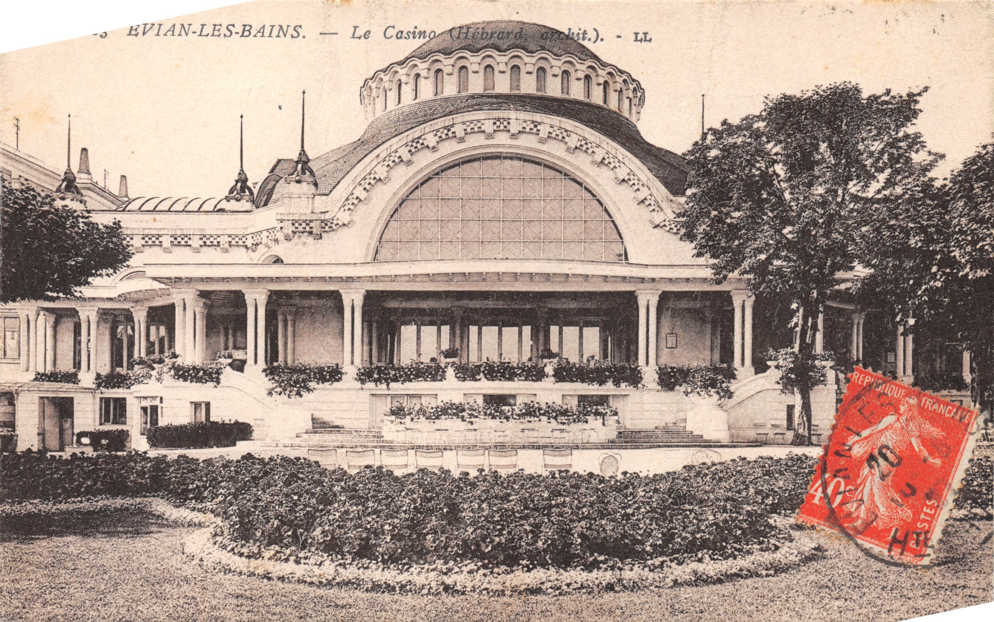 ÉVIAN-LES-BAINS — Le Casino (Hébrard, architecte) — LL