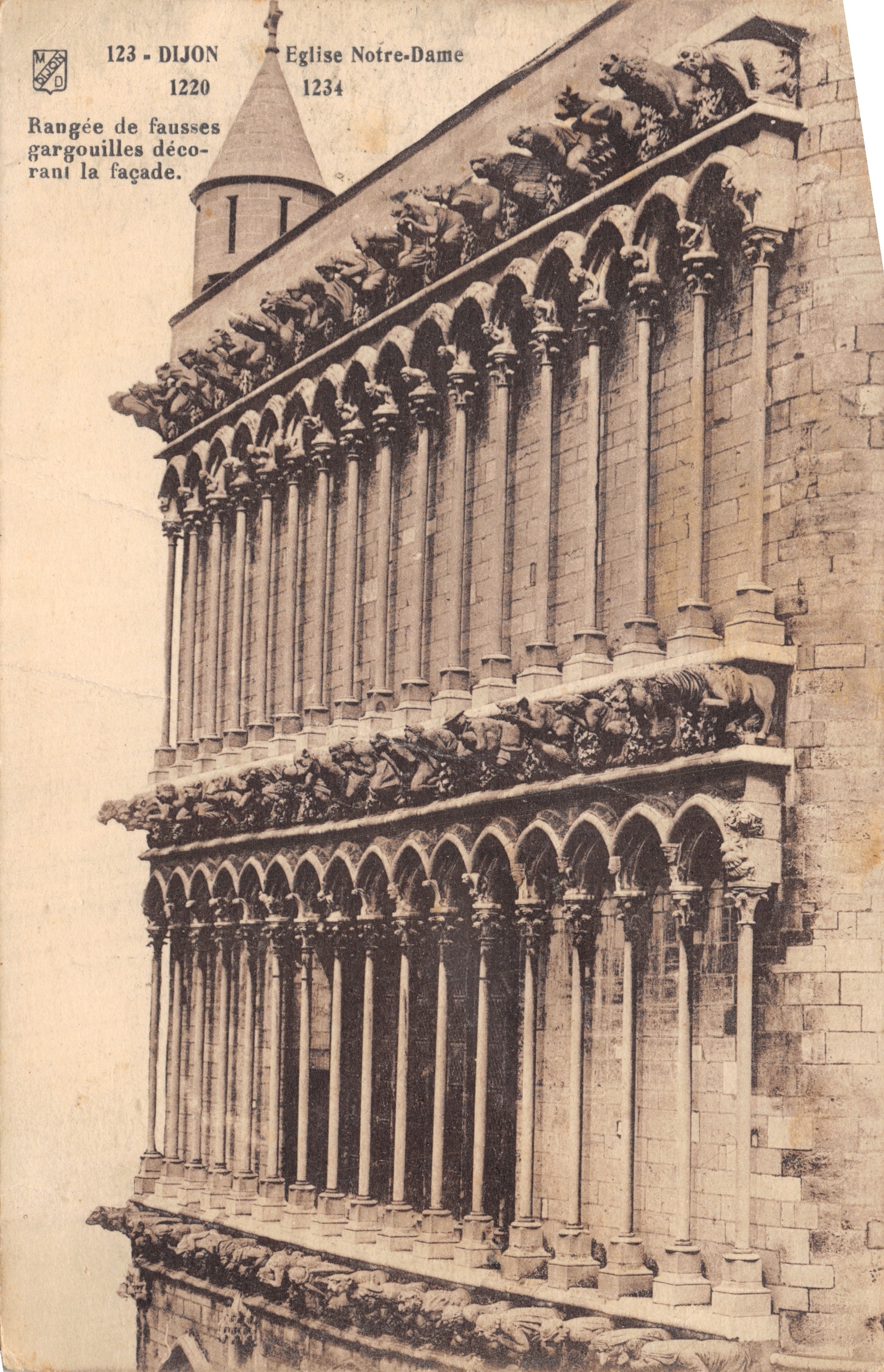 Dijon — Church of Notre-Dame, row of decorative false gargoyles on the façade — publisher M. D. n° 123