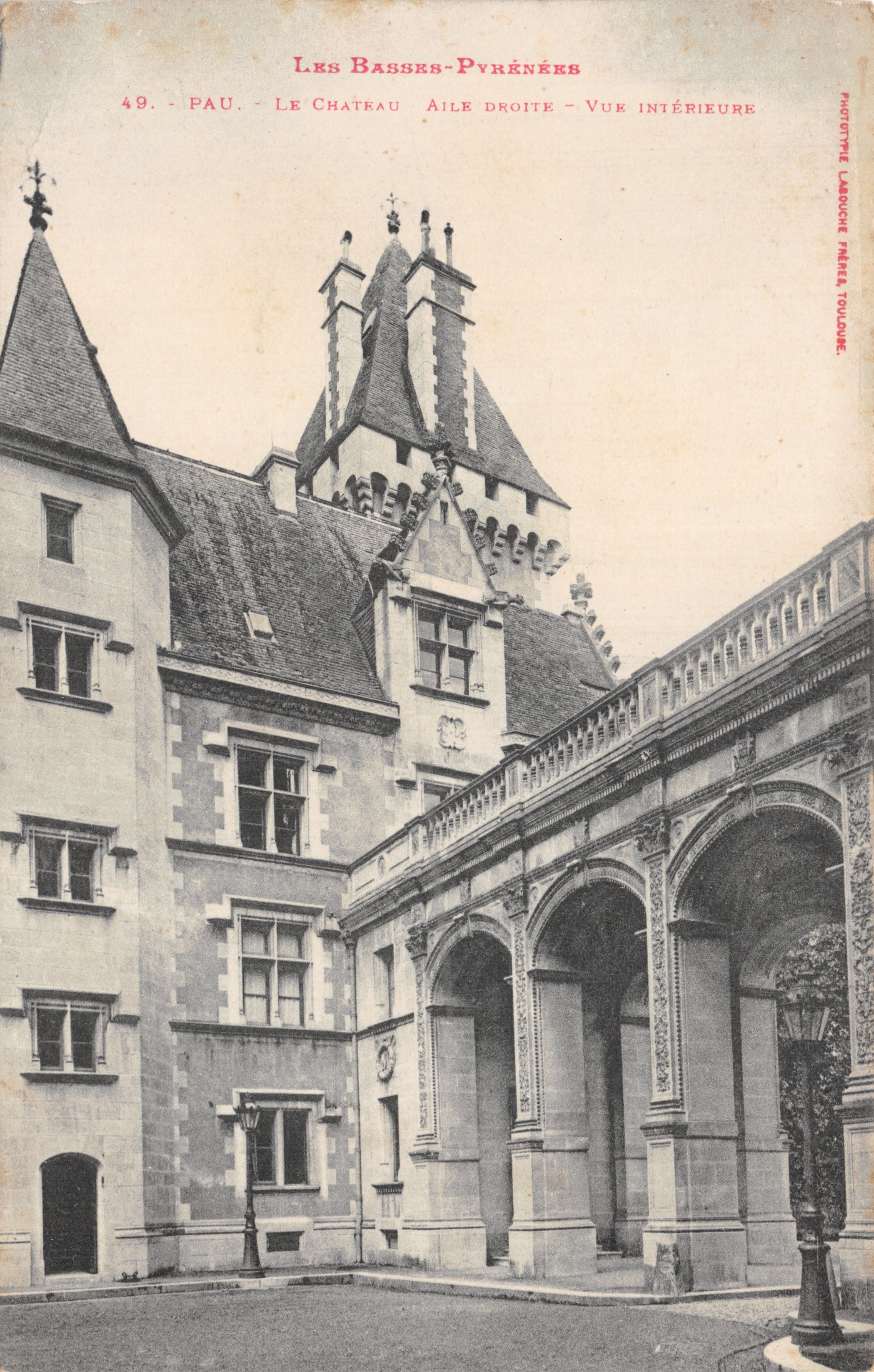Pau — Le Château, Aile Droite — Vue Intérieure — Phototypie Laroche Frères Toulouse