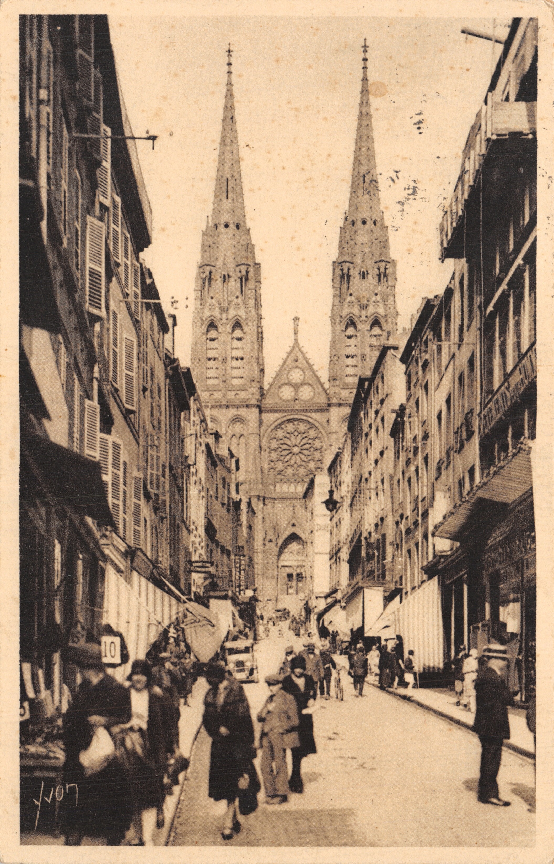 Kathedraal van Lyon — weergave van de Rue des Gras — uitgever Les Editions d'Art YVON, n°10