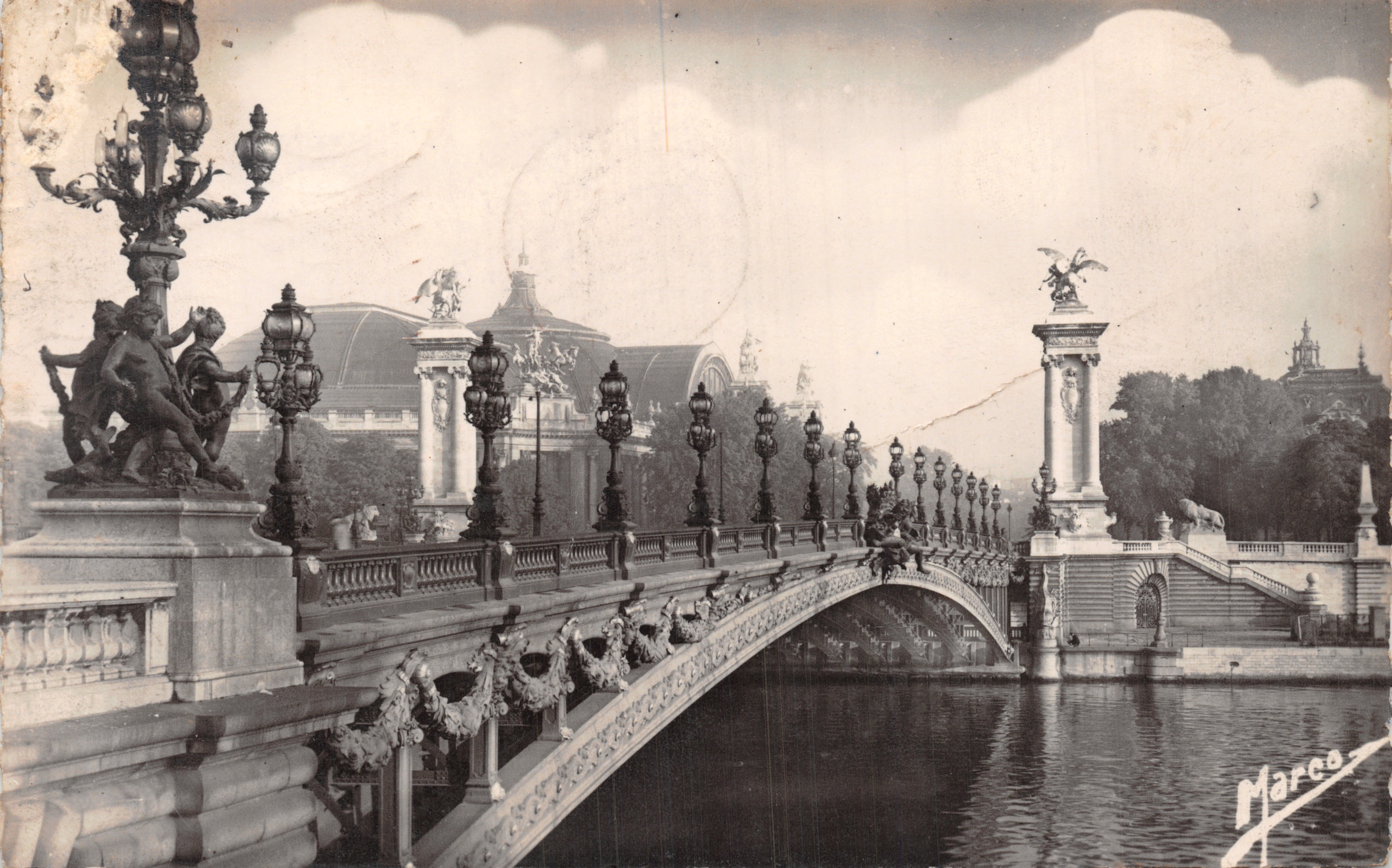 Le Pont Alexandre-III — vue du Grand Palais — éditeur Marco