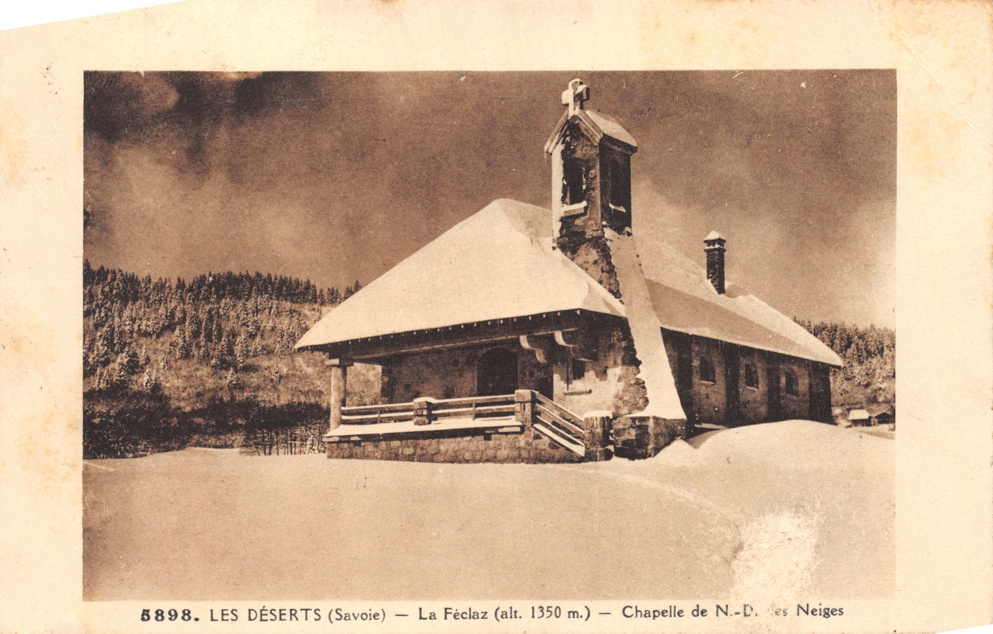 Les Déserts (Savoie) — La Féclaz (alt. 1350 m.) — Chapelle de N.-D. des Neiges, éditeur Cliche Dubois, n° 5898