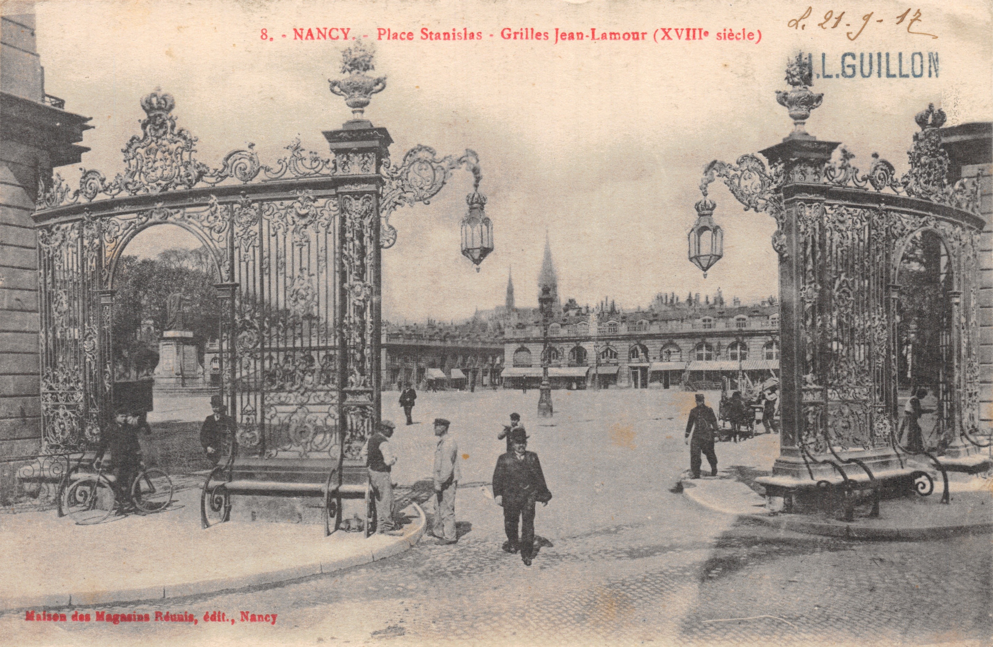 Nancy - Stanislas Meydanı - Jean-Lamour Çubukları (18. yüzyıl) — Yayımcı I.L. GUILLON, no 8