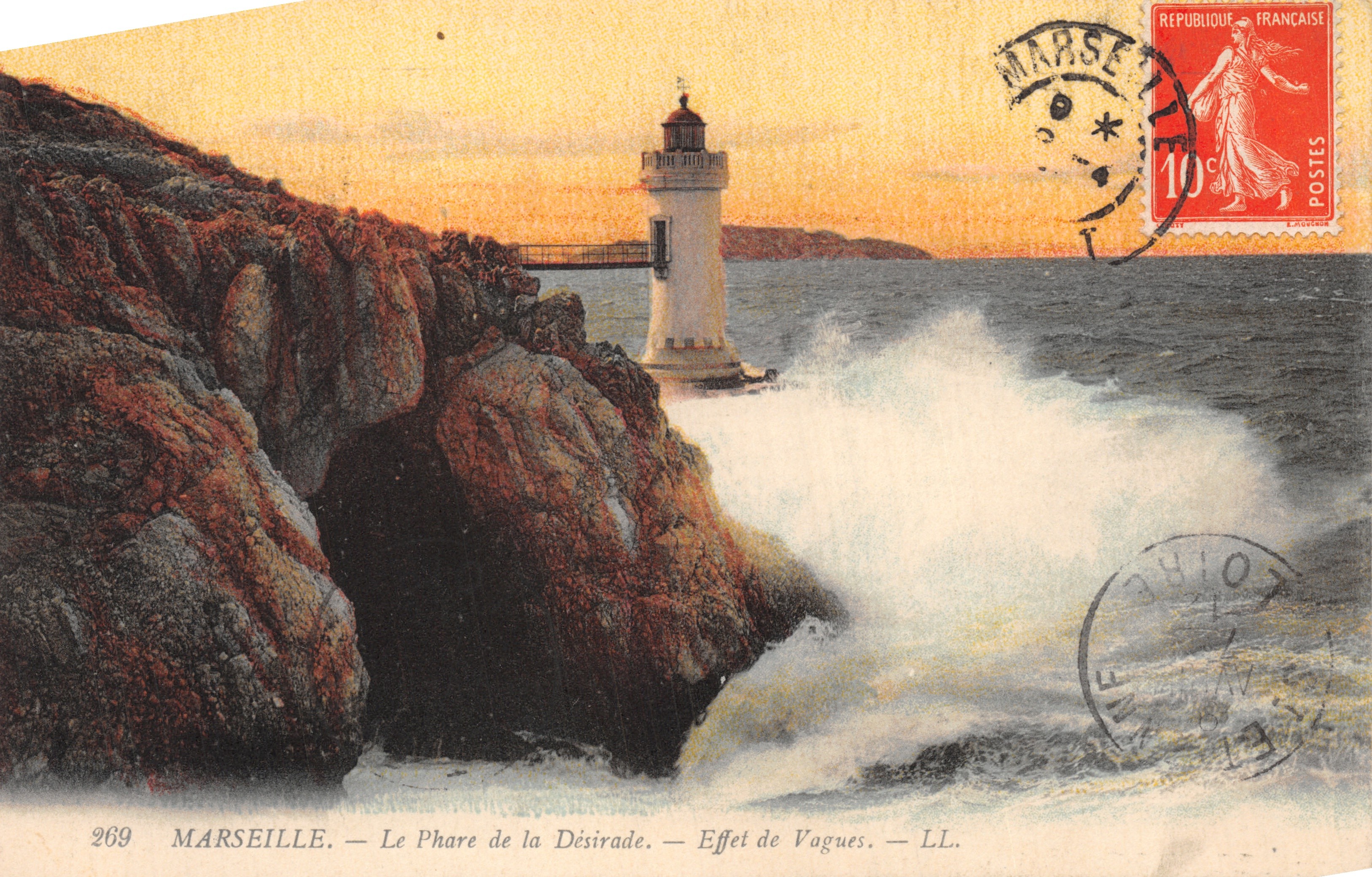 Marseille — El faro de Désirade — Efecto de olas. LL. — Editor LL. n° 2669