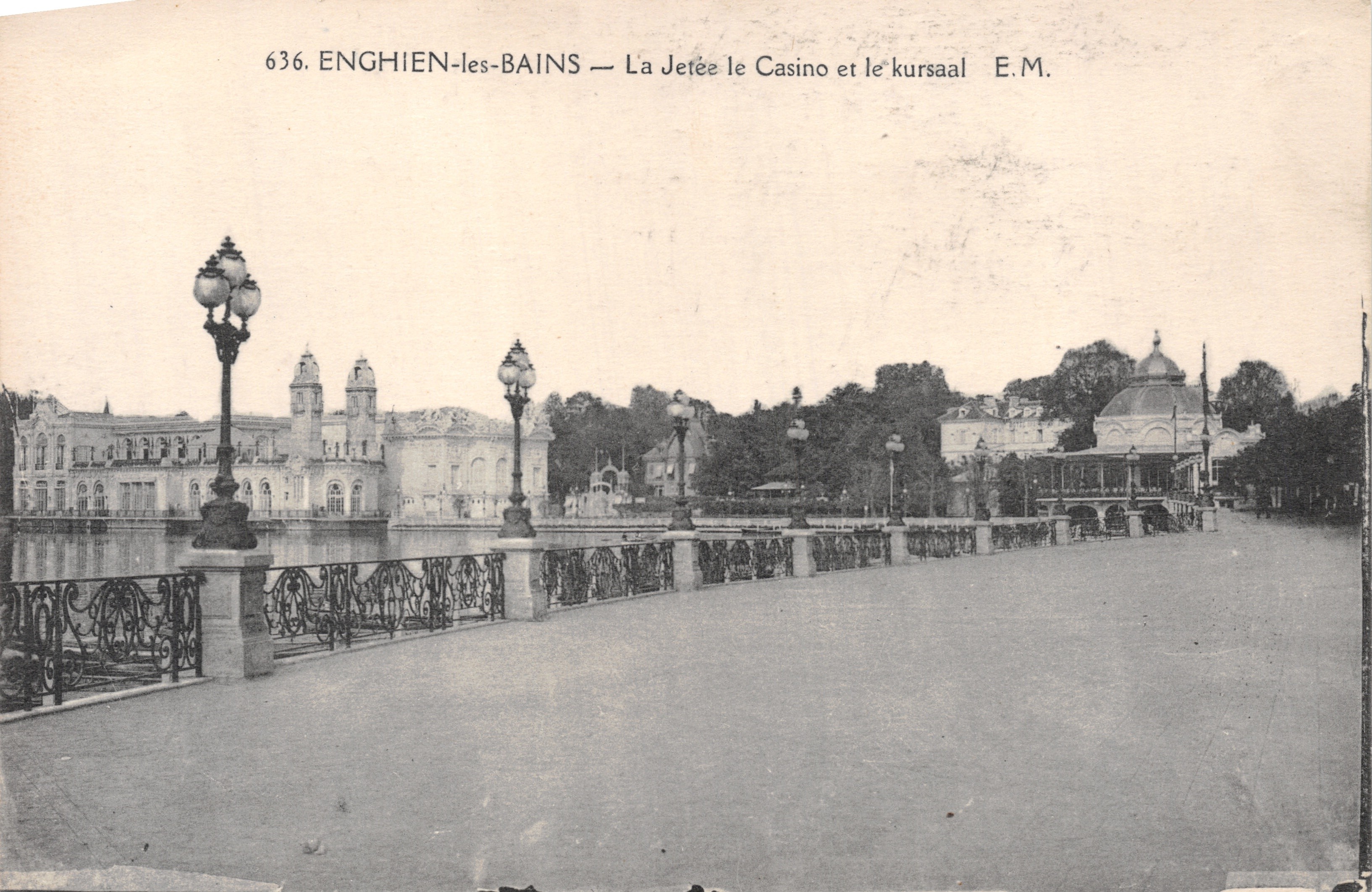 Enghien-les-Bains — La Darsena, il Casinò e il Kursaal — E.M