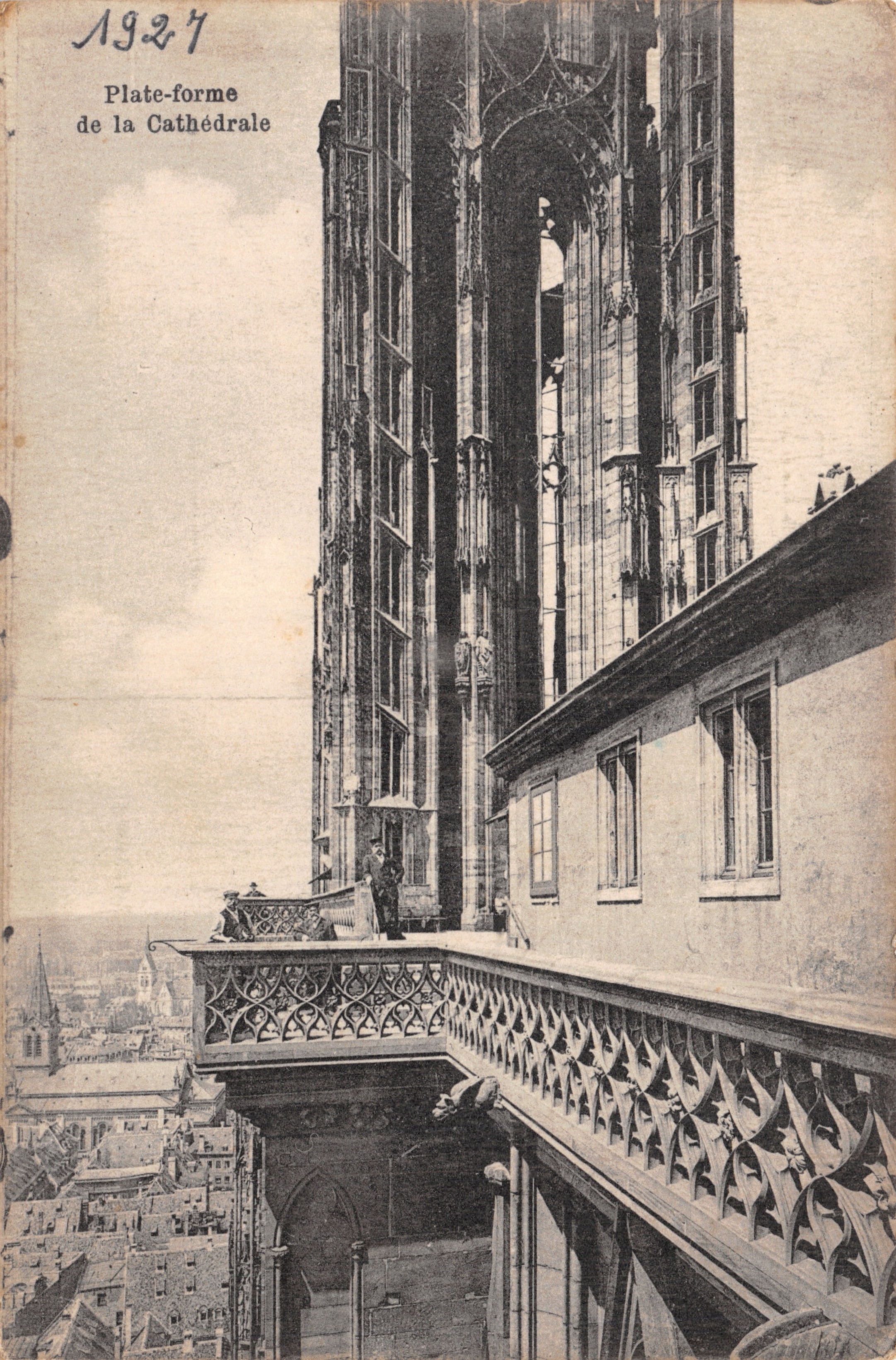 Piazzale della Cattedrale — vista della cattedrale di Strasburgo — Tipografia Alsacienne, Strasburgo