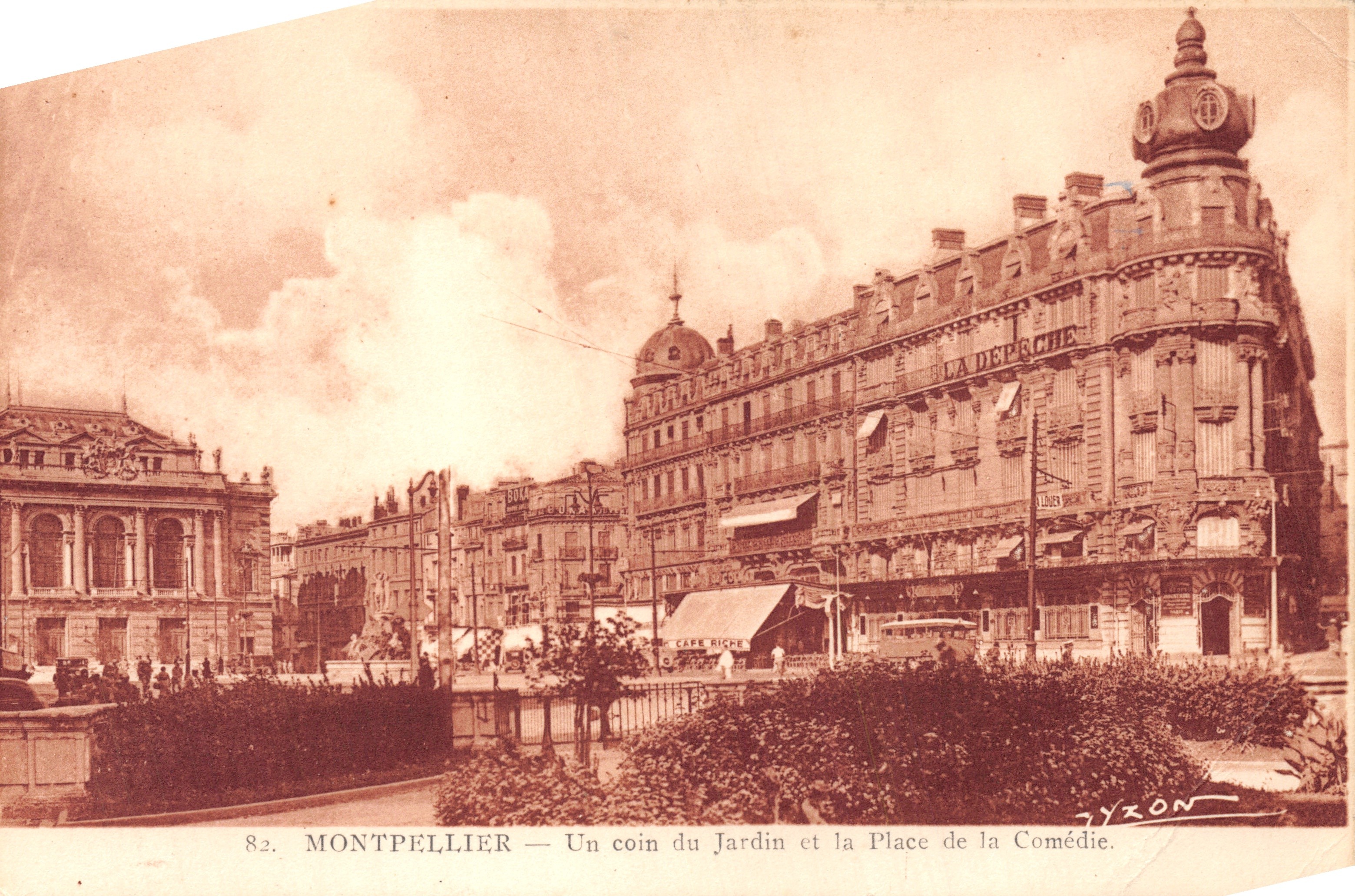 Montpellier — Un rincón del Jardin y la Place de la Comédie — editor TYRON