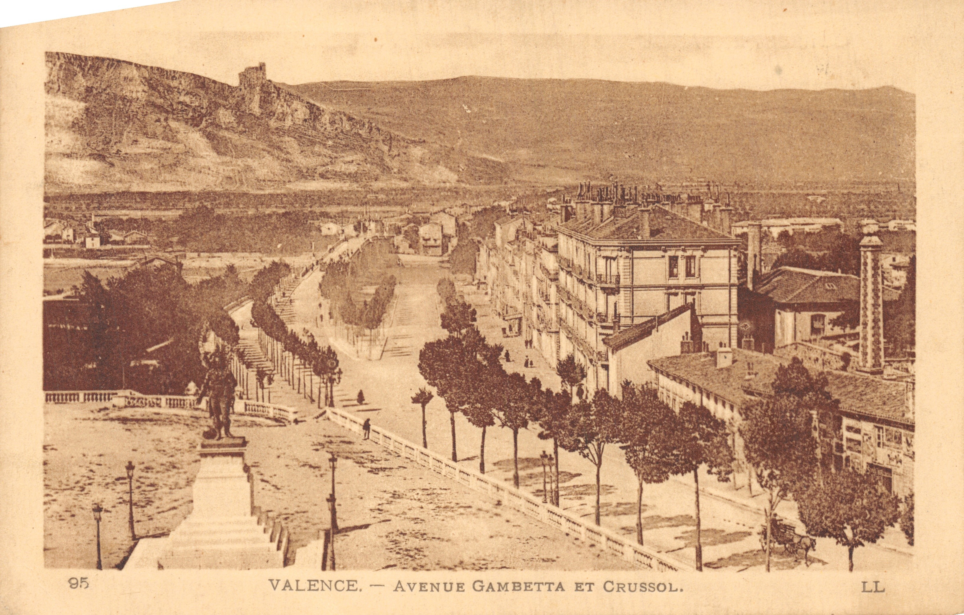 Valence — Avenue Gambetta et Crussol — LL, n° 95