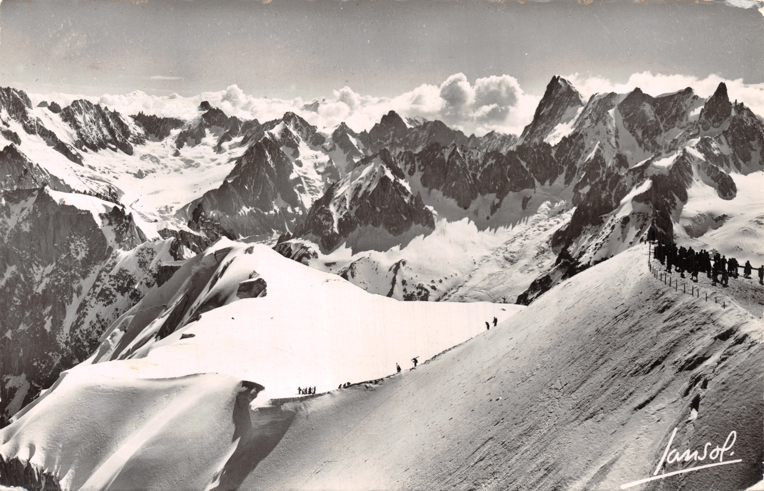 Vista panorámica de las Alpes — cima de la Aiguille du Midi — editor JANSOL