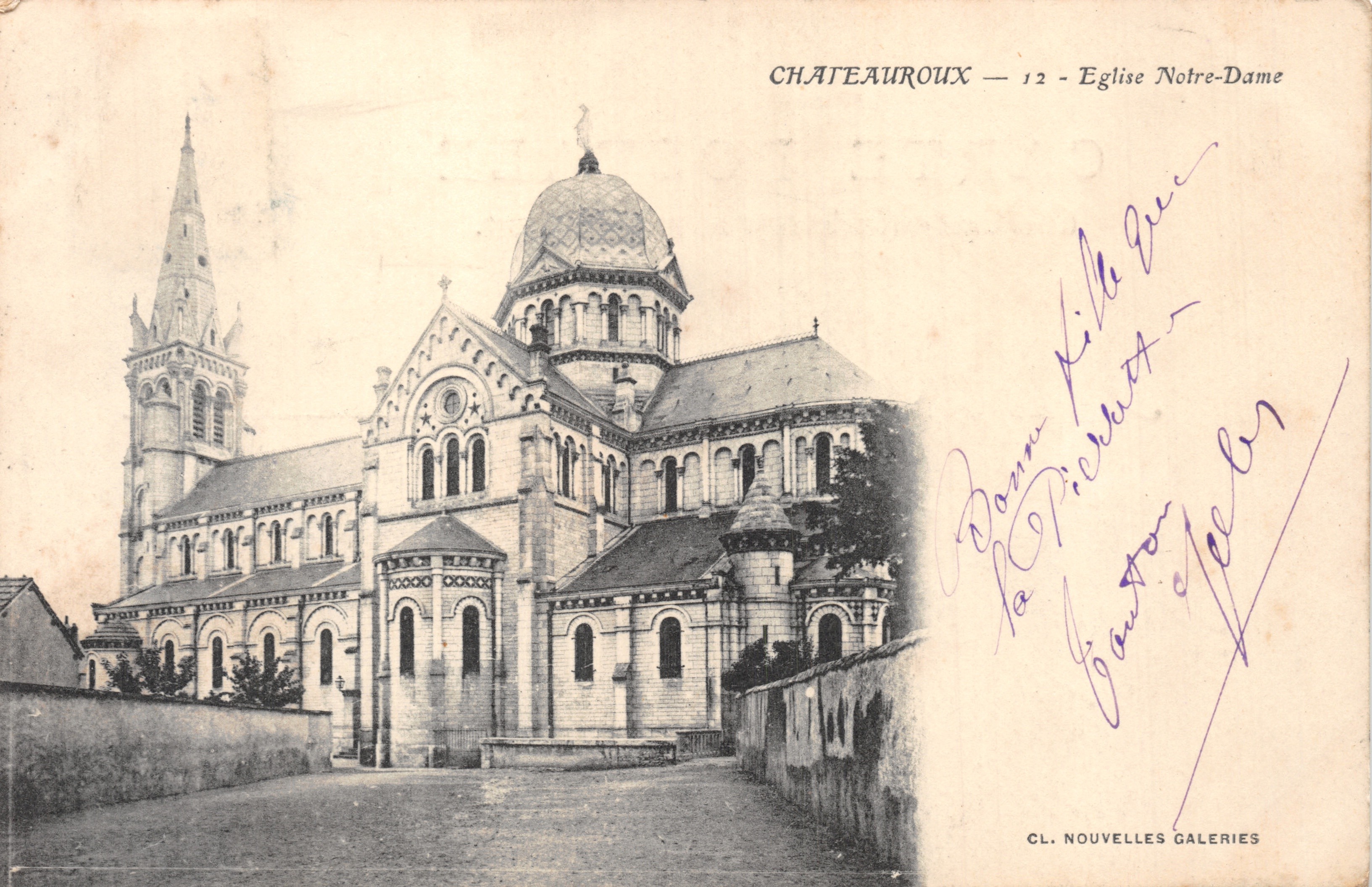 Châteauroux — Église Notre-Dame — CL. Nouvelles Galeries, n°12