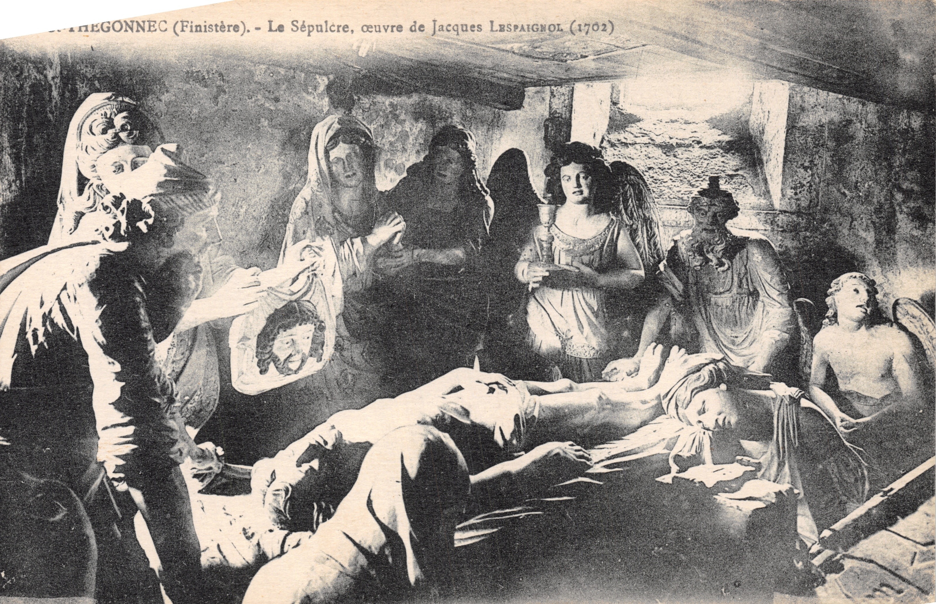 Thégonnec (Finistère) — The Sepulchre, work of Jacques Lespaingol (1702)