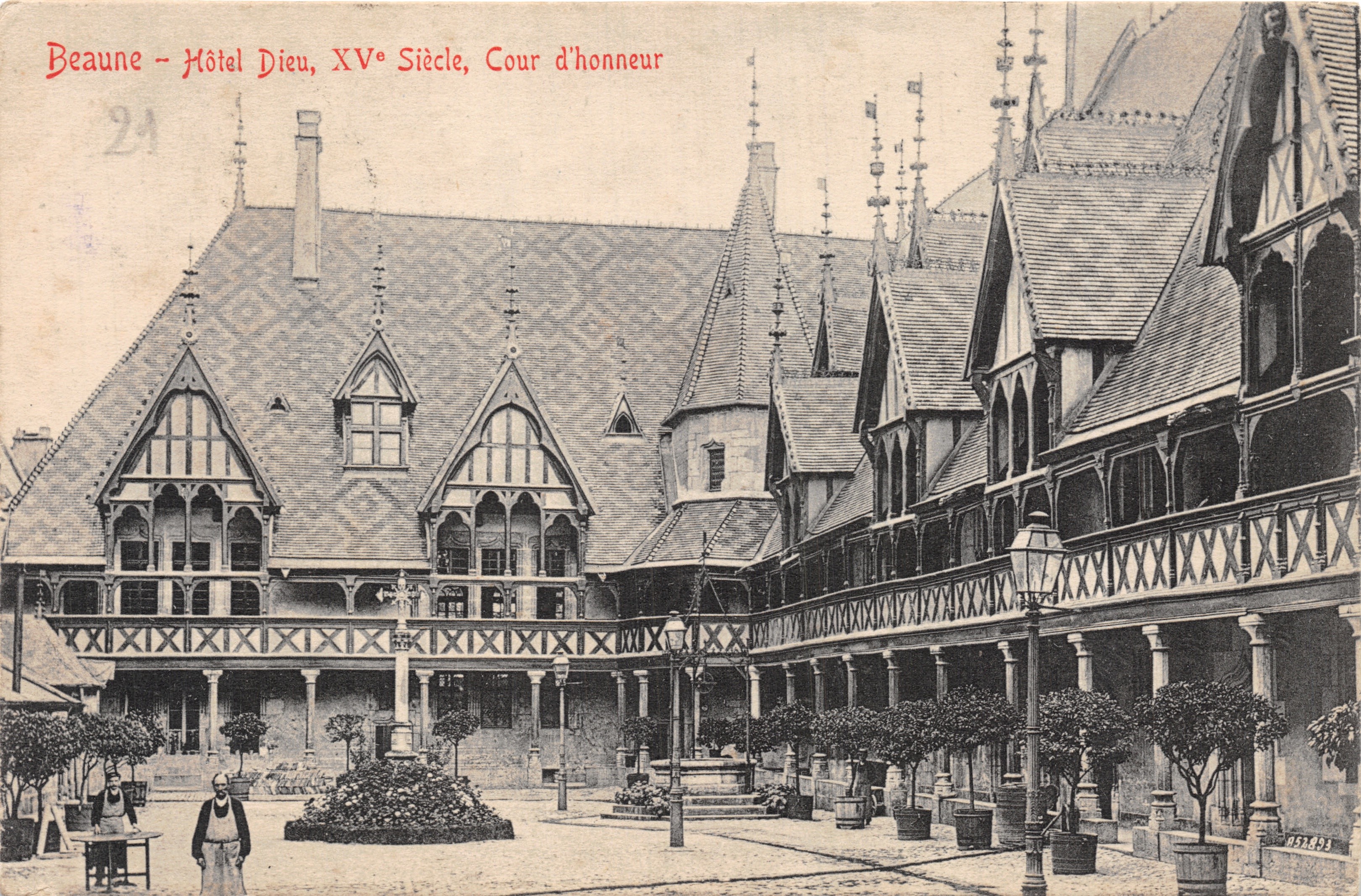 Beaune - Hôtel Dieu, XVᵉ eeuw, Hofplein — uitgever Ronco Rietes, Beaune, n°21