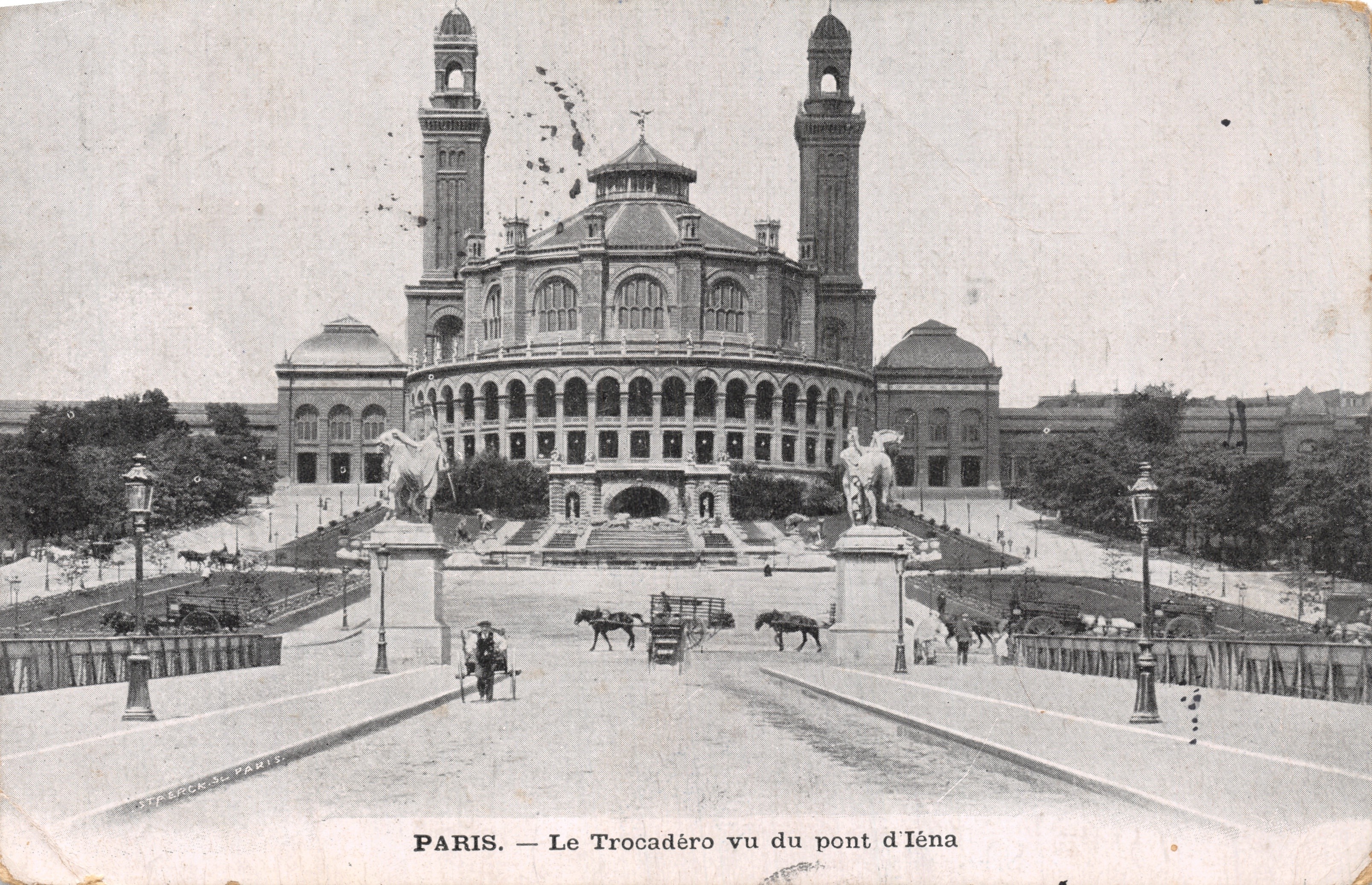 Paris — Le Trocadéro vu du pont d'Iéna — STEREPCK-SL PARIS