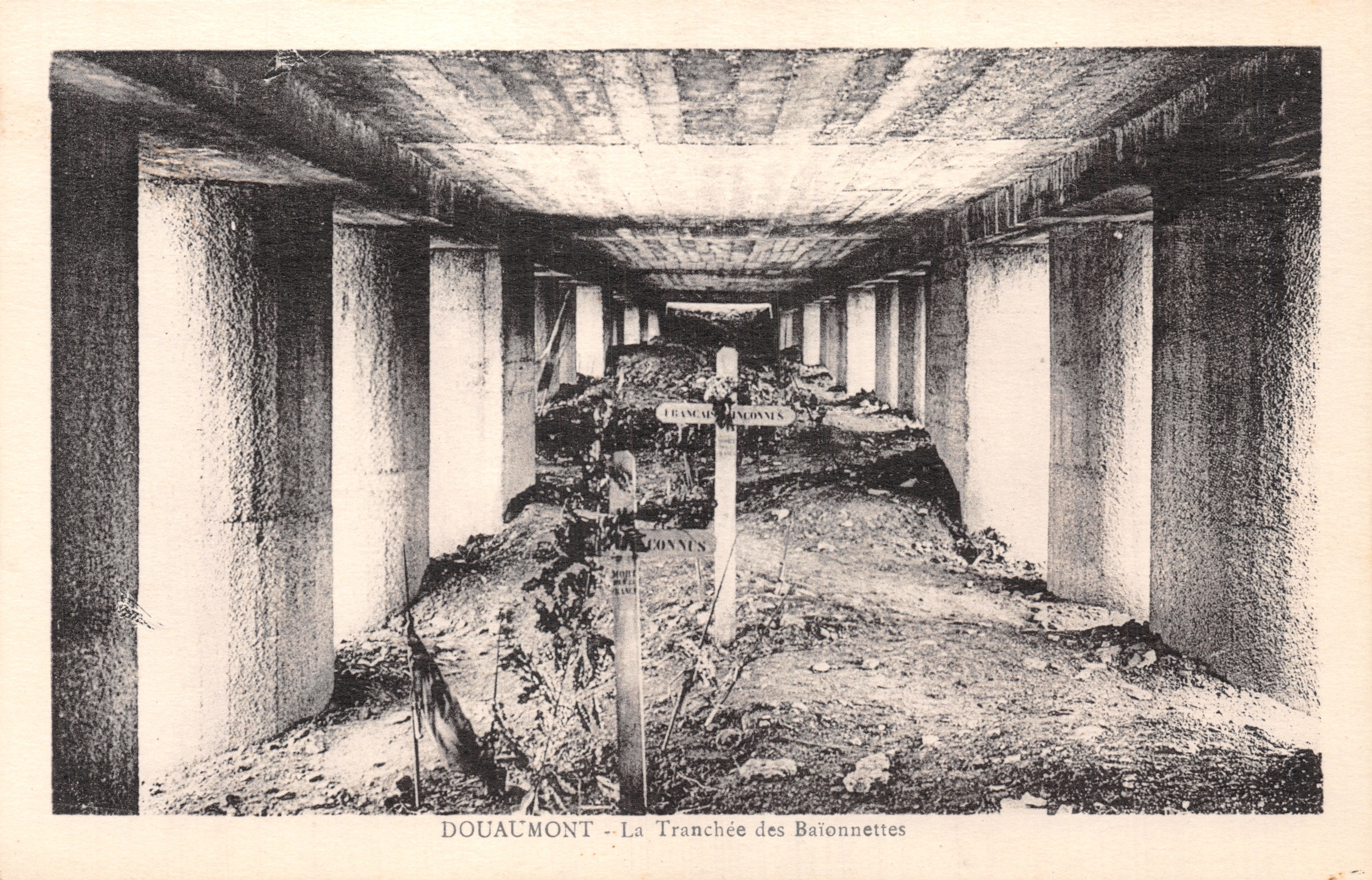 Douaumont — La Trincea delle Baionette — Monumento della Trincea delle Baionette
