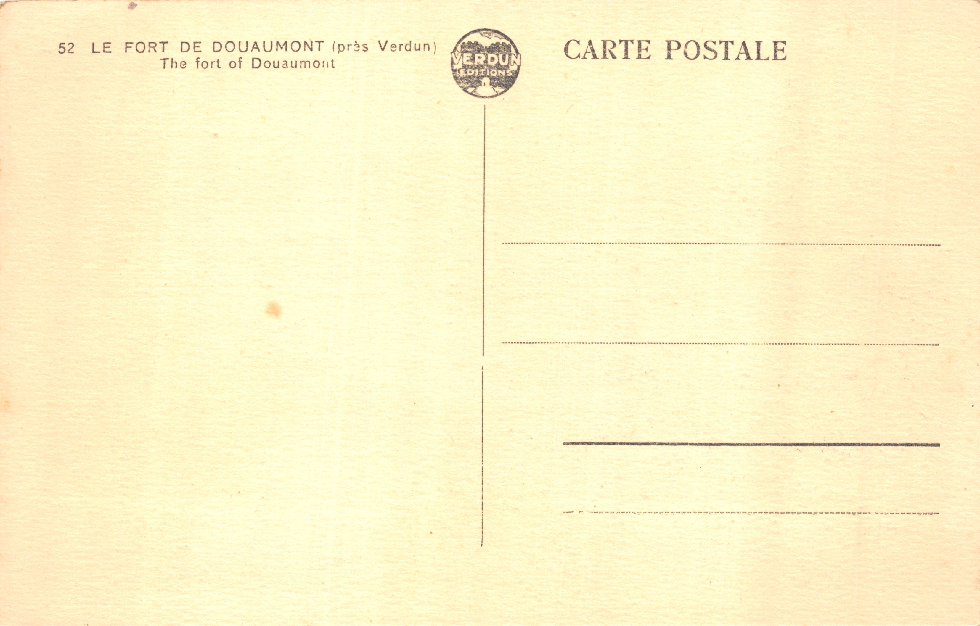 Il Forte di Douaumont — vista dei muri e dei visitatori — editore VERDUN ÉDITIONS, n. 52 — Verso