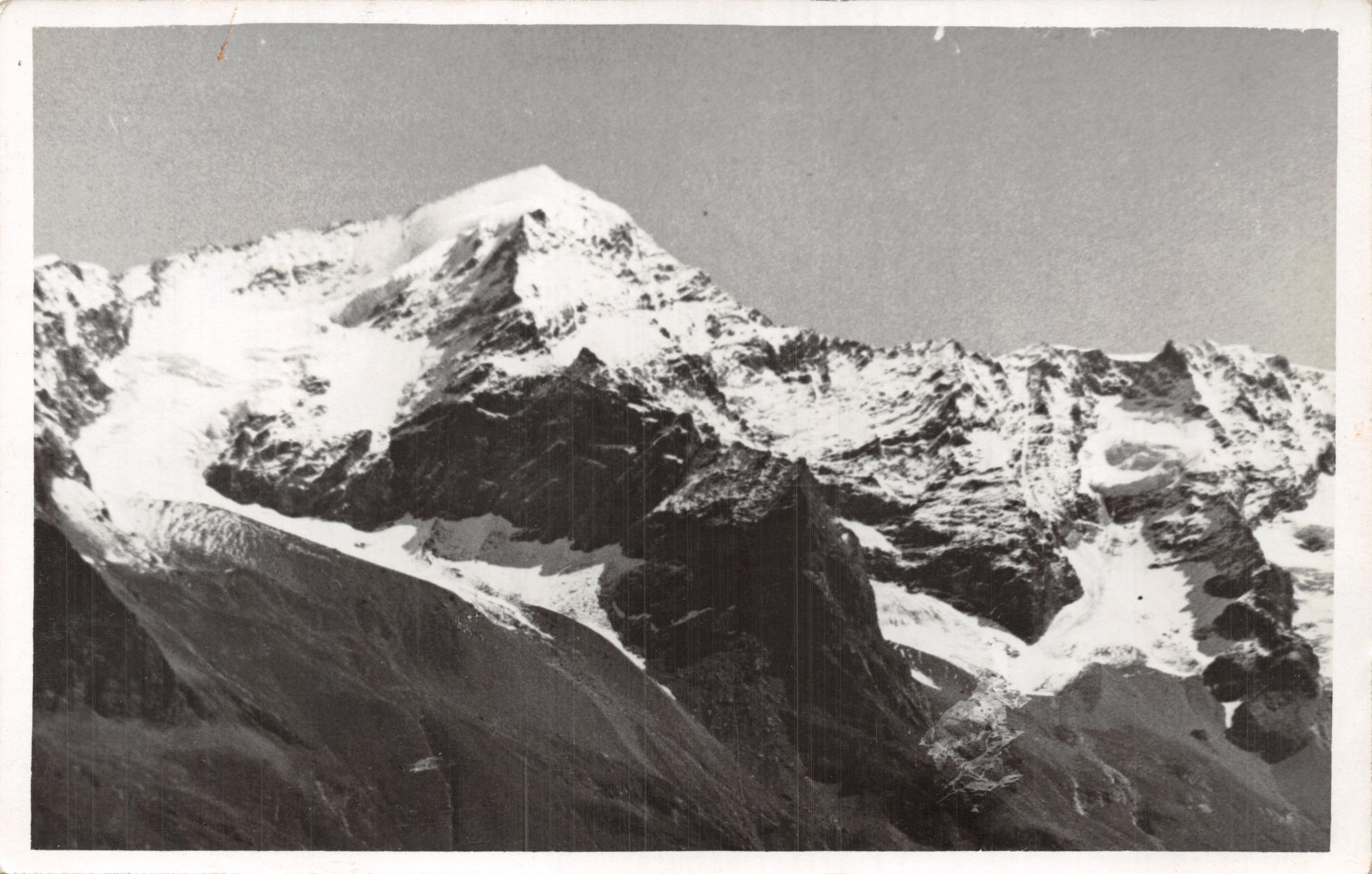 De Mont Pourri — panoramisch beeld met sneeuw — (Cl. A. M.) Vallei van Peisey (Savoie)