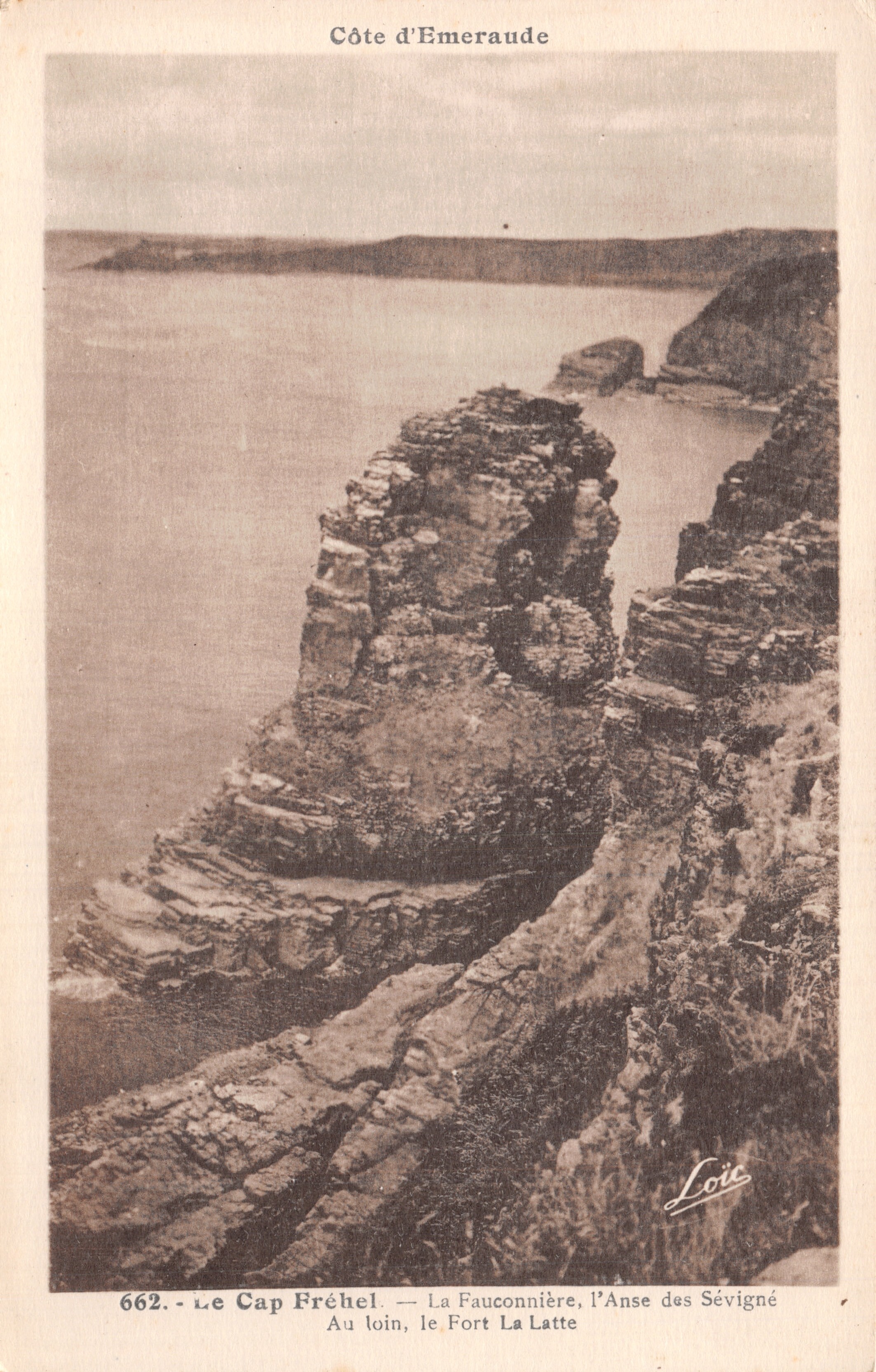 Côte d'Emeraude — Cap Fréhel, Fort La Latte, Anse des Sévigné — uitgever Loïc, nummer 662