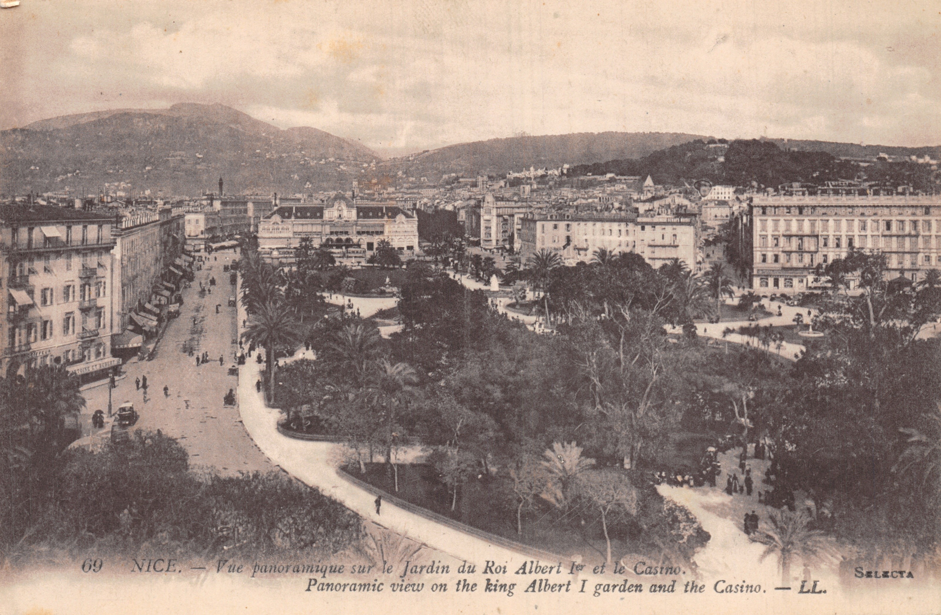 Nizza — Panoramische weergave van het Jardin du Roi Albert Ier en het Casino — Selecta