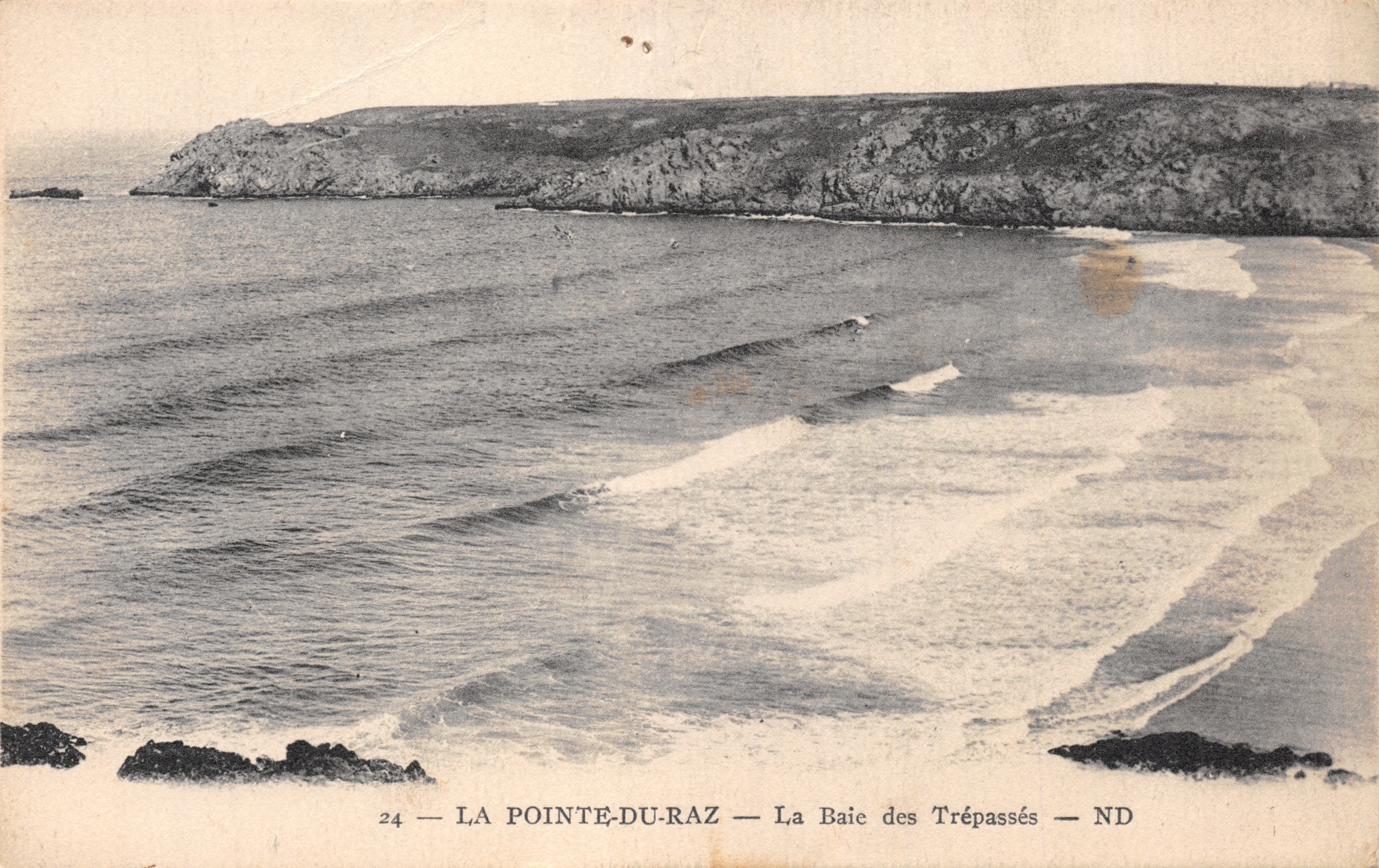 La Pointe-du-Raz — La Bahía de los Fallecidos — editor ND