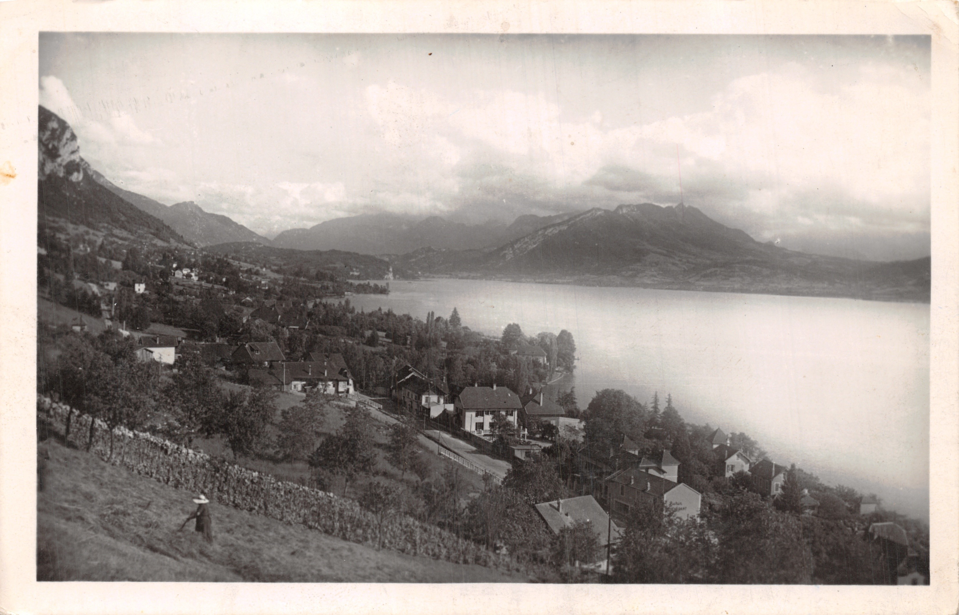 Lac d'Annecy — Vue générale de Veyrier — Édition Gil