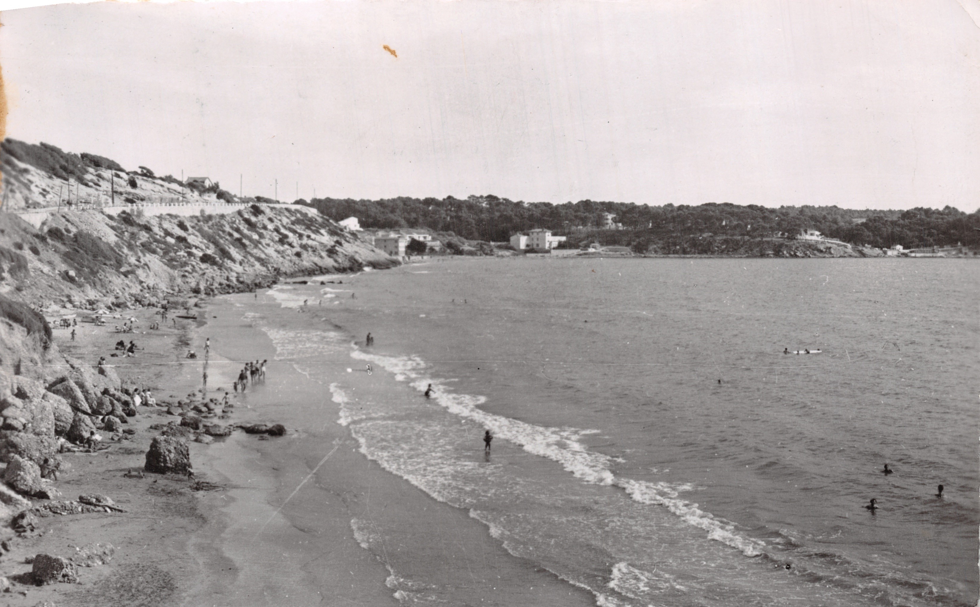 Spiaggia del Lido — vista di Bandol — Edizioni Henri LAULAGNET