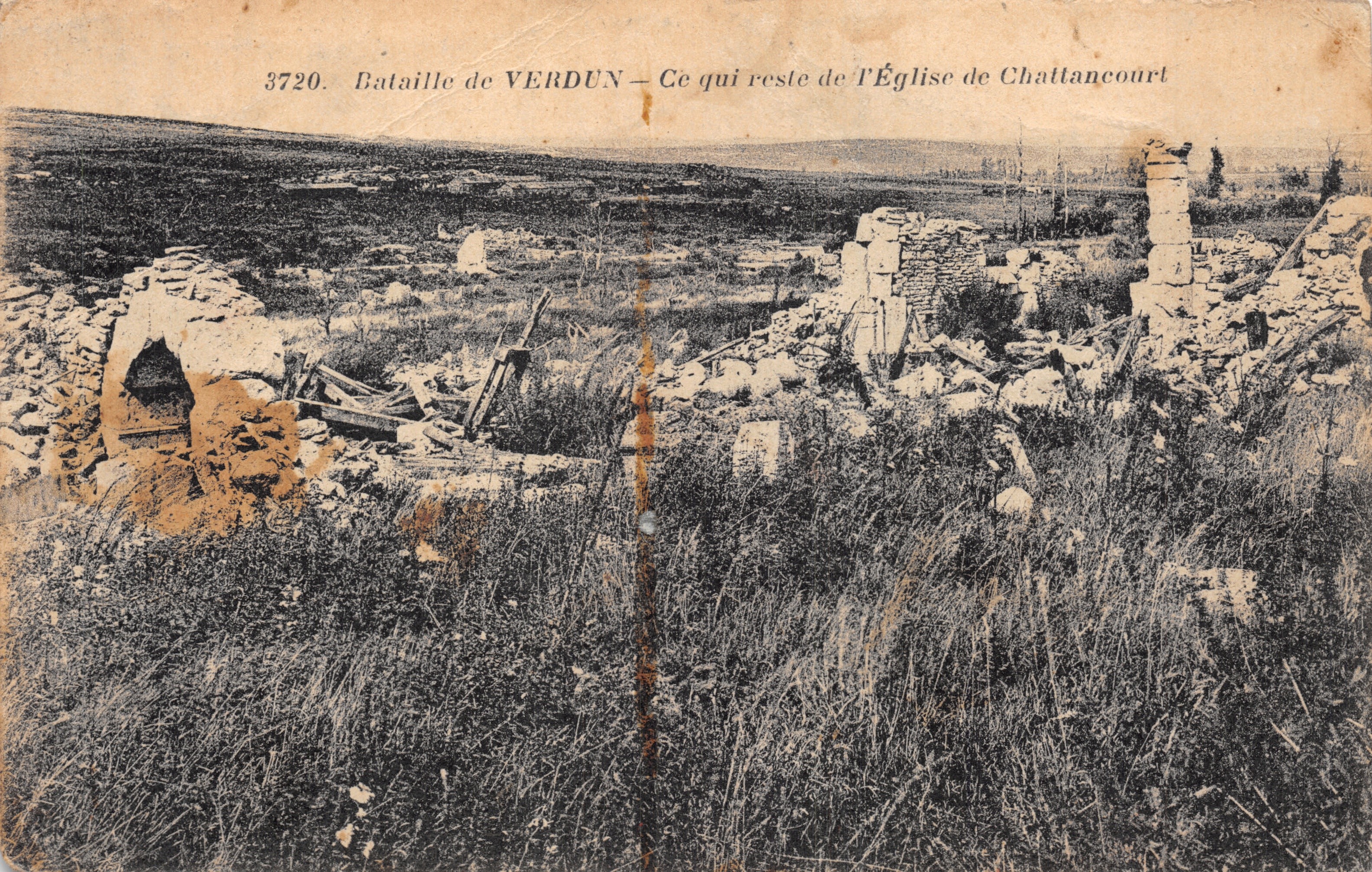 Batalla de VERDUN — Lo que queda de la iglesia de Chattancourt — Phototype Paris Daugier
