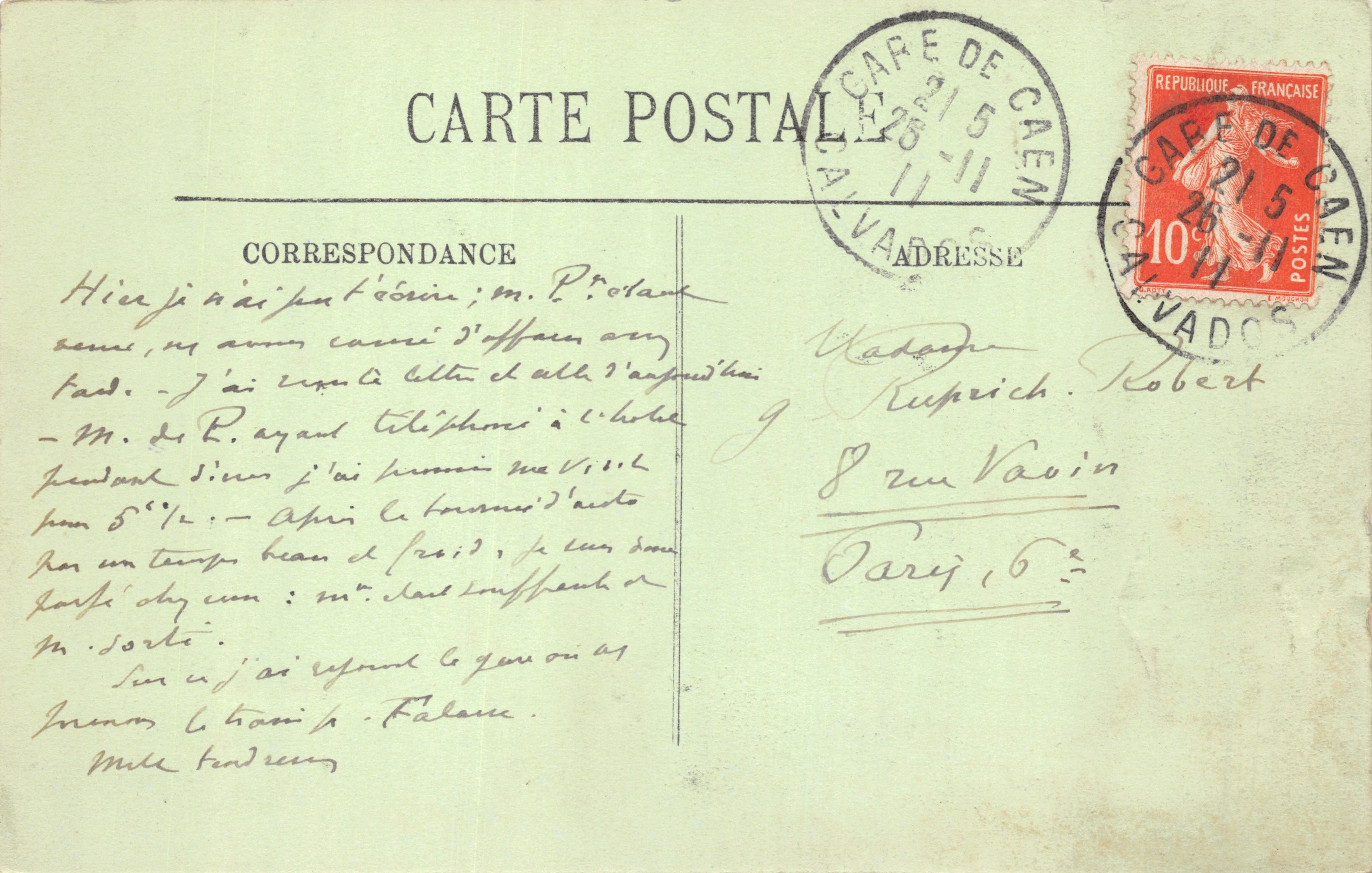 Caen — Buitenzijde van de absidale kapellen — De Kerk van Sint-Pieter — LL. nr. 36 — Achterkant
