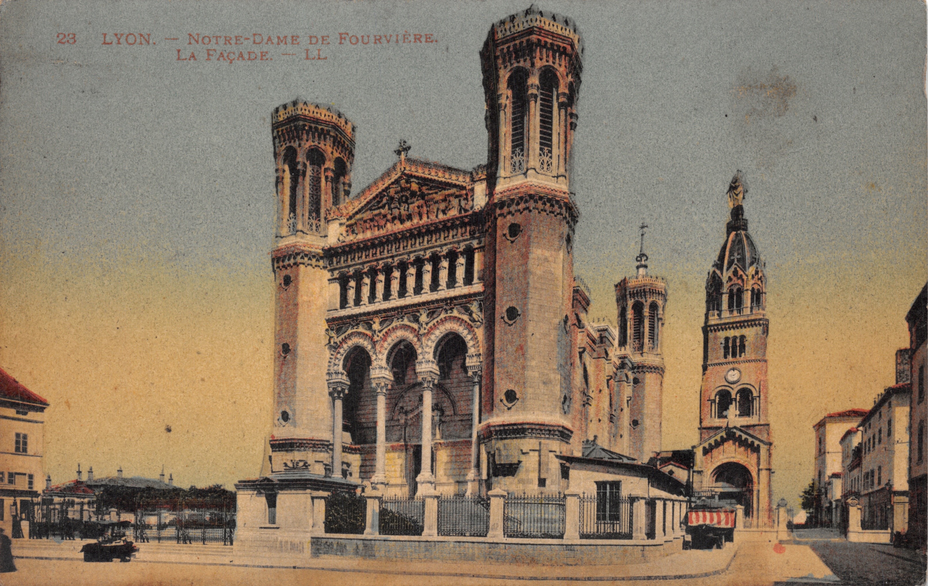 LYON — Notre-Dame de Fourvière — La Façade — LL