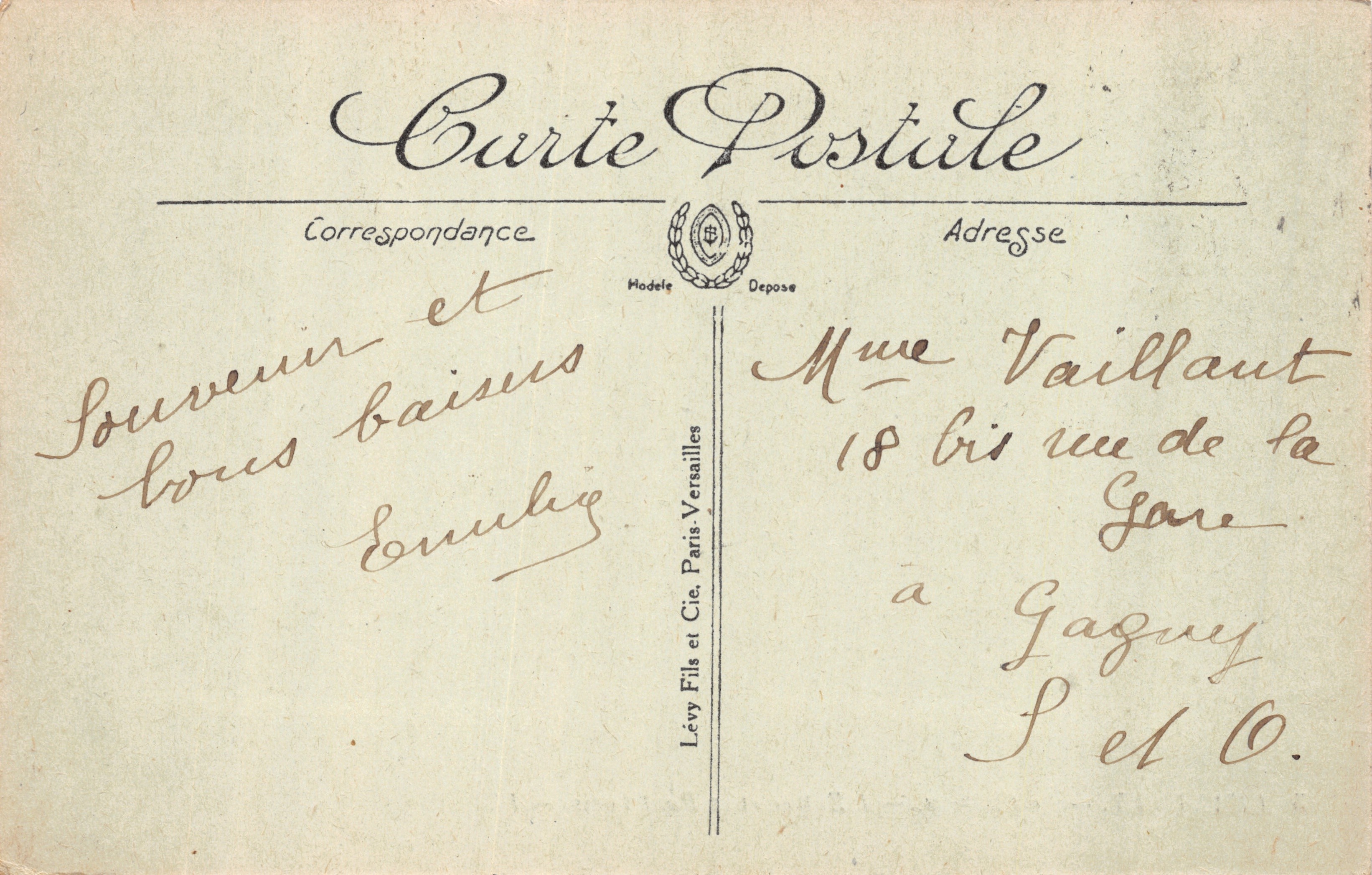 Chantilly — Le Château — L'Entrée et le Pont-Levis — LL. — Éditeur : LL — Achterkant