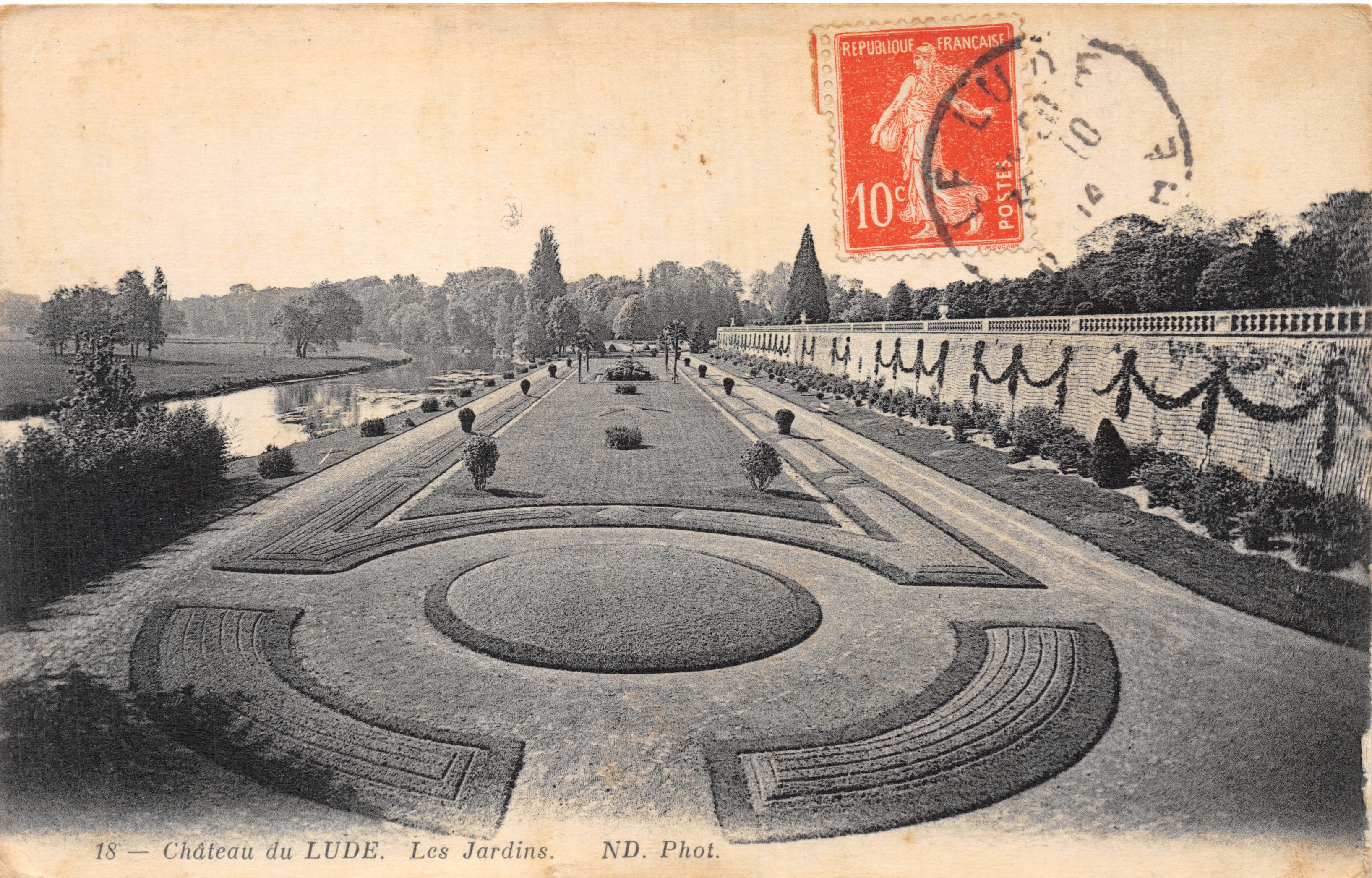 Castello di LUDE — I Giardini — ND. Phot