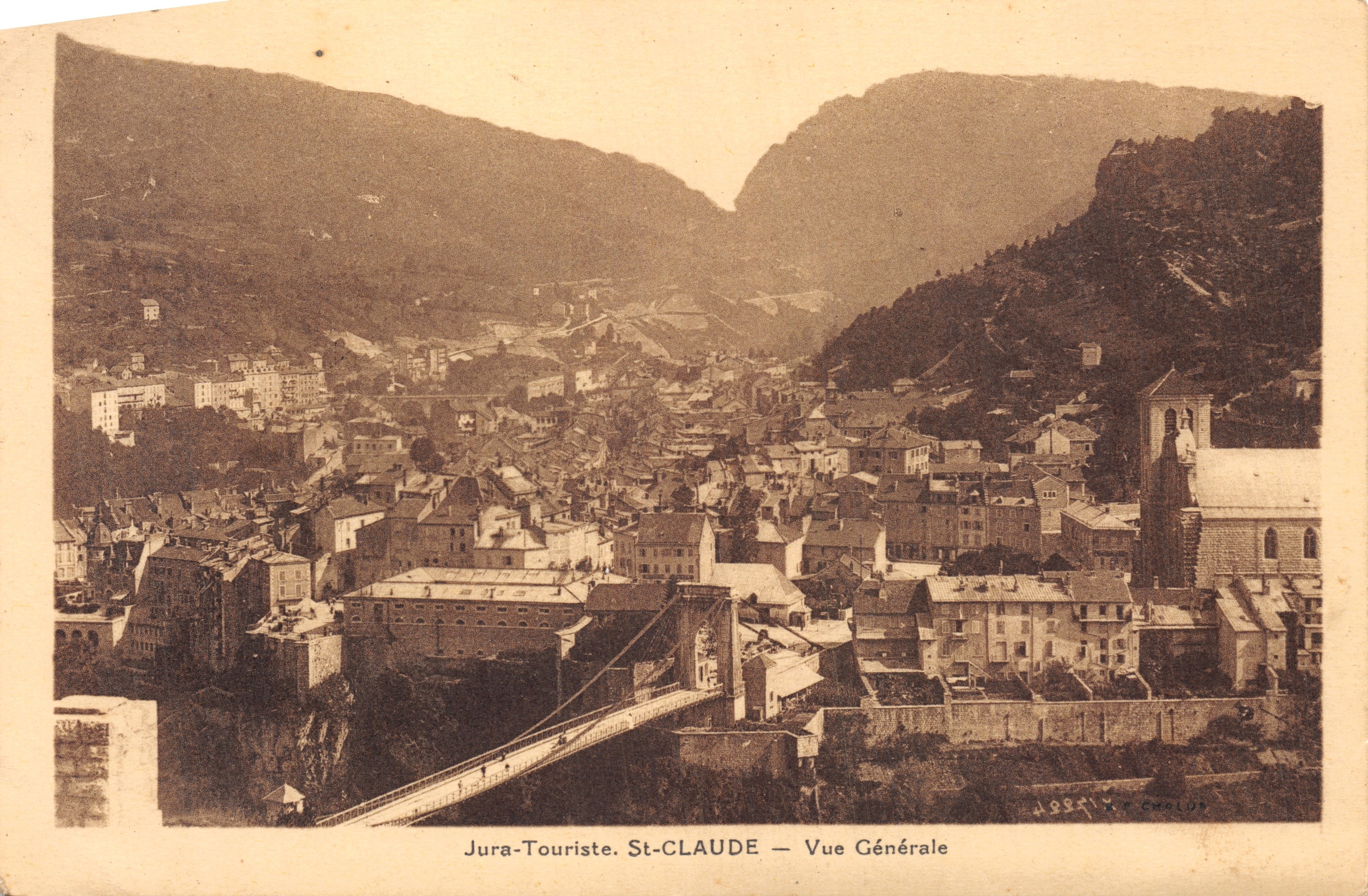 St-ClAUDE — Vista general — Jura-Touriste