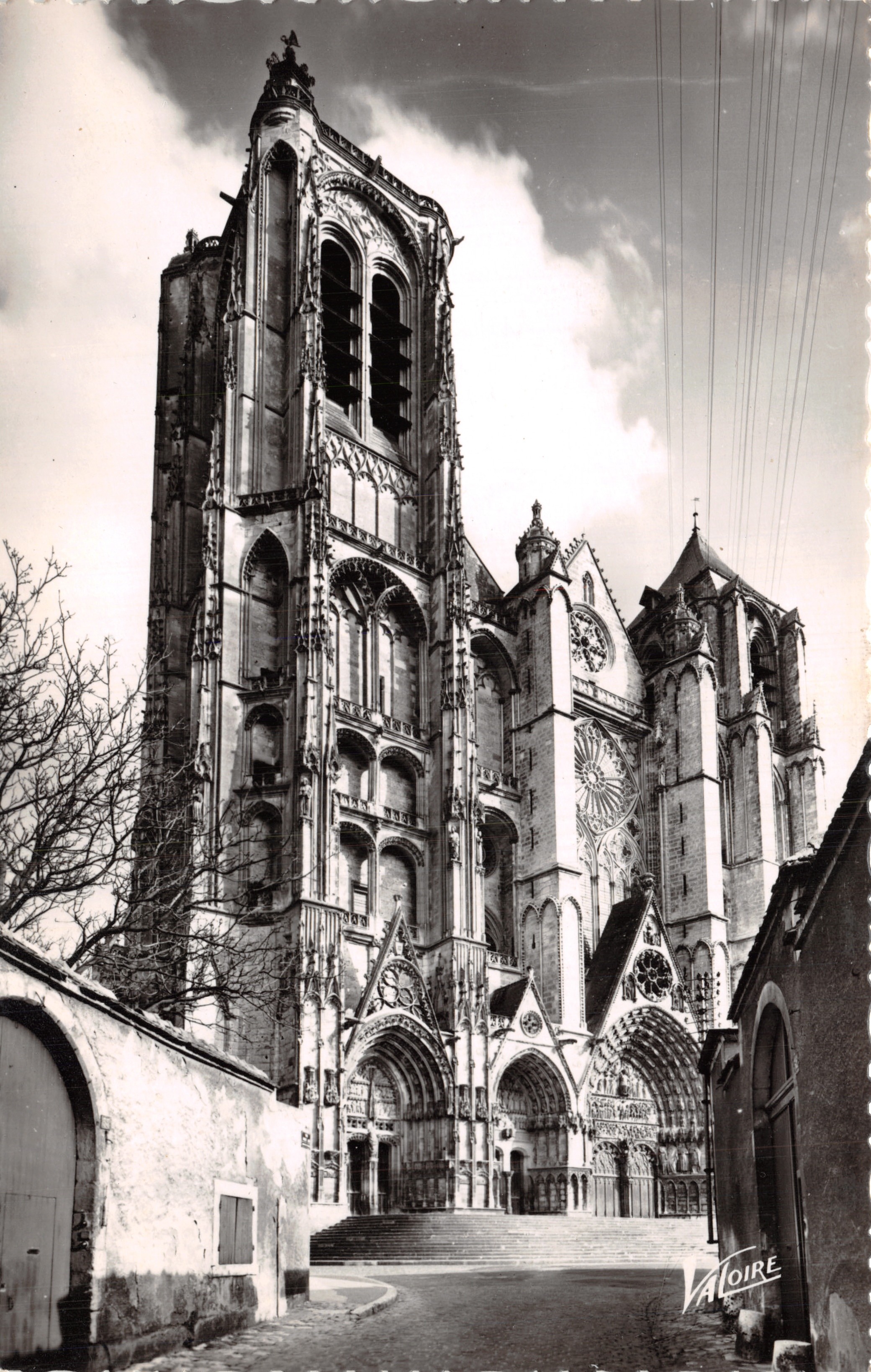 Cathedral Saint-Étienne of Bourges — Gothic facade with tower and rose window — publisher VALOIRE