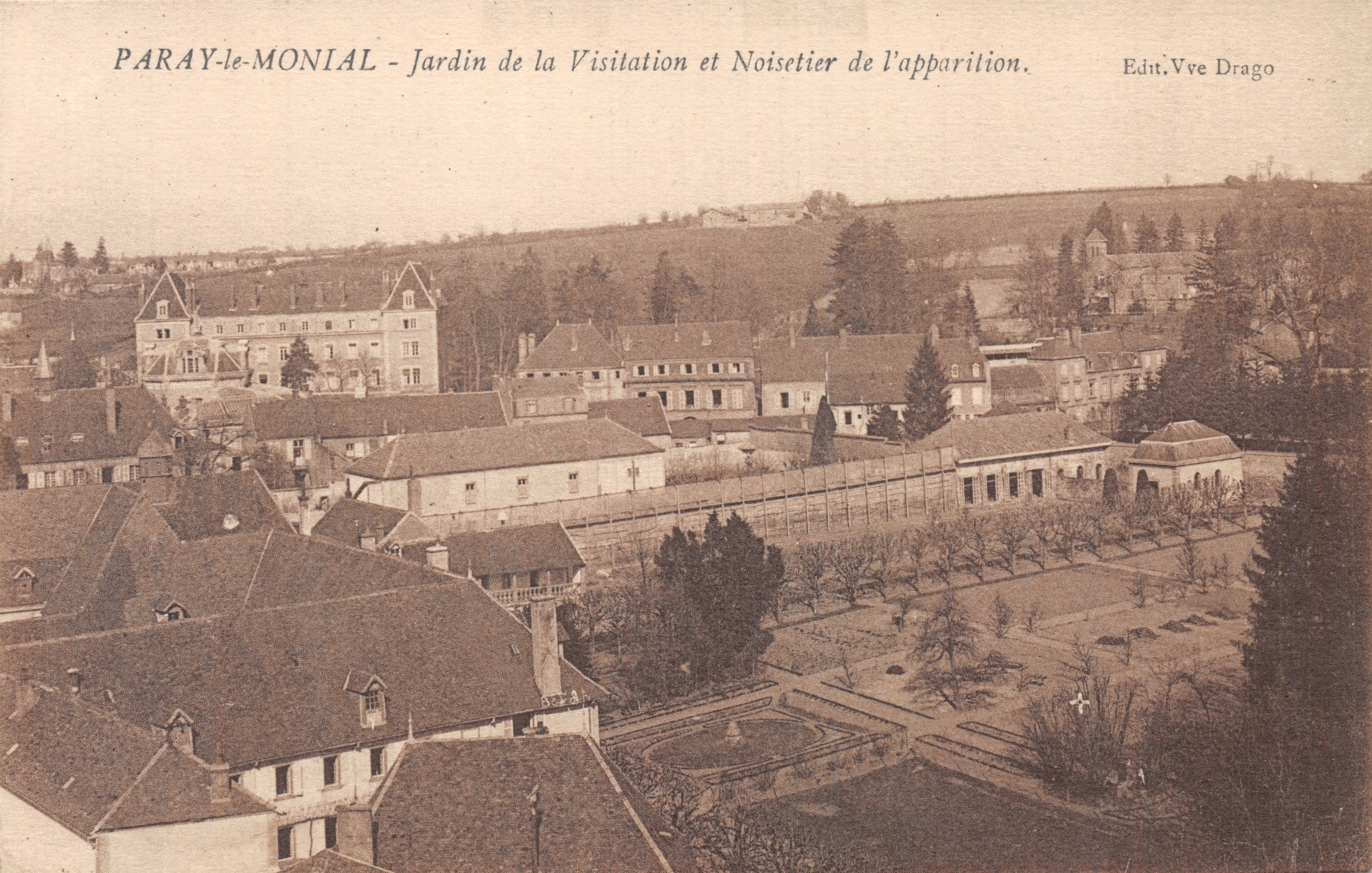 Paray-le-Monial - Vista del giardino della Visitatione e del nocciolo dell'apparizione — Edit.Vve Drago