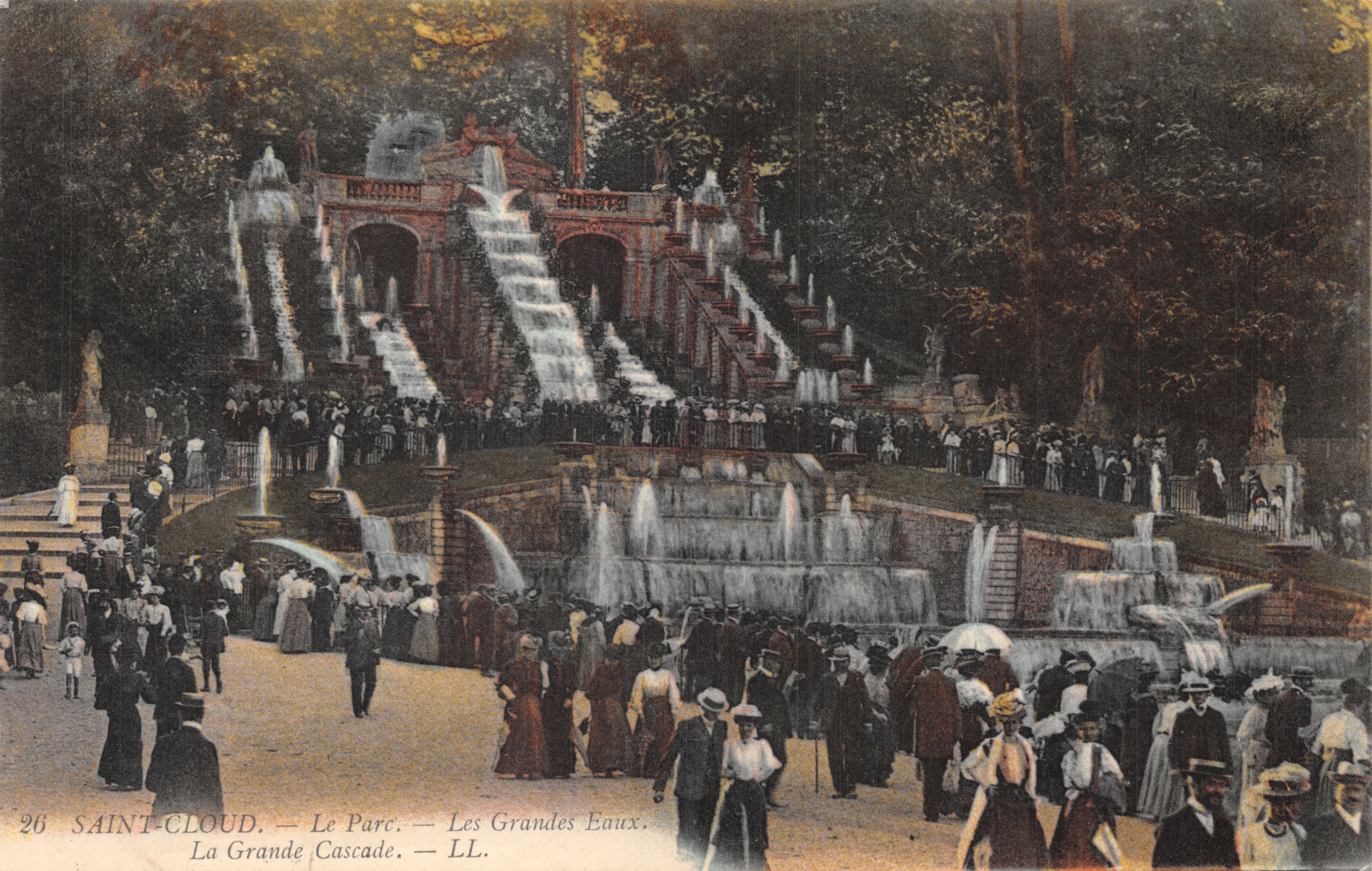 Saint-Cloud — Het Park — De Grote Wateren. De Grote Waterval — LL. Uitgever LL. N° 26