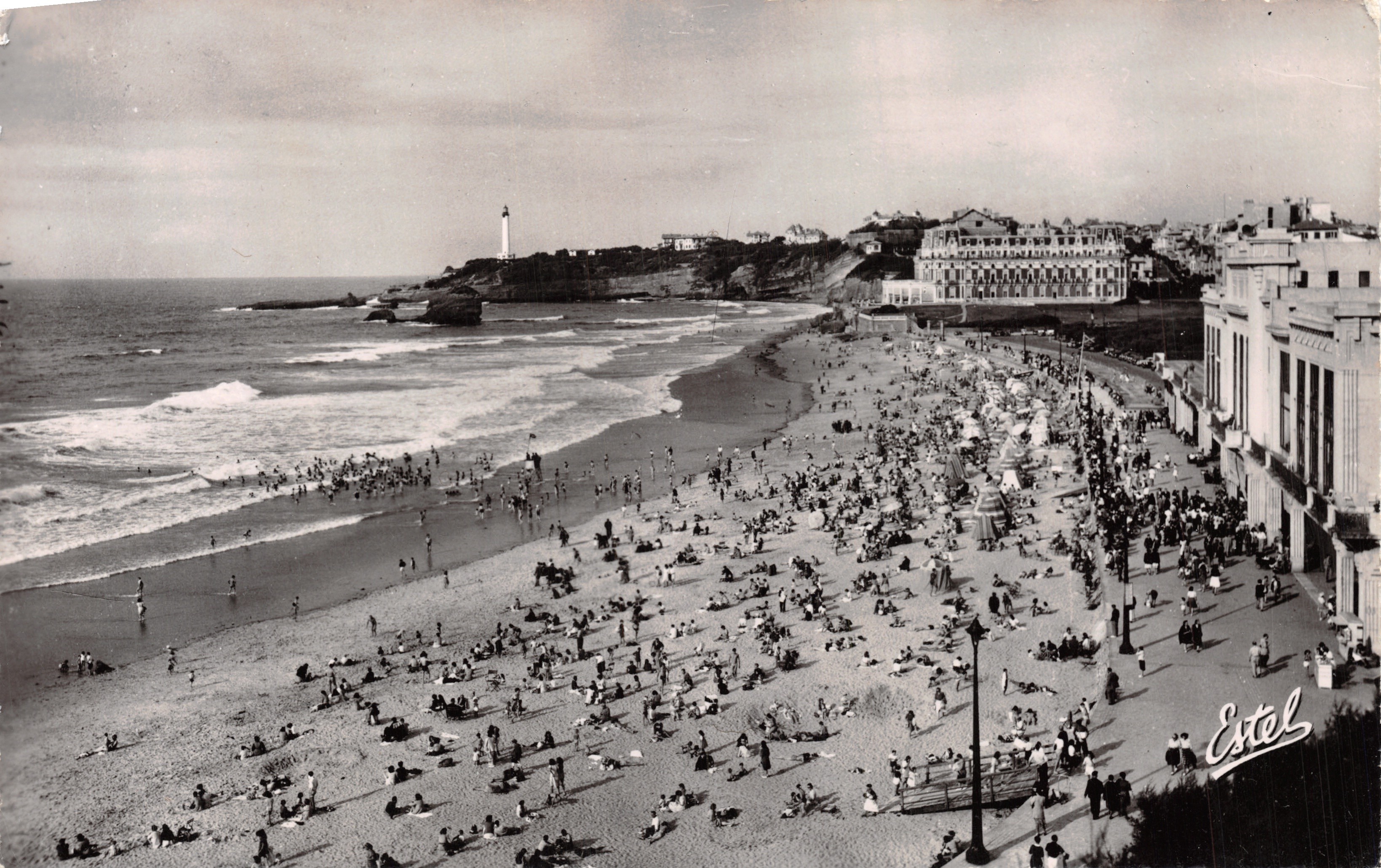 Biarritz — The Grande Plage, the Casino and the Hotel du Palais — Estel
