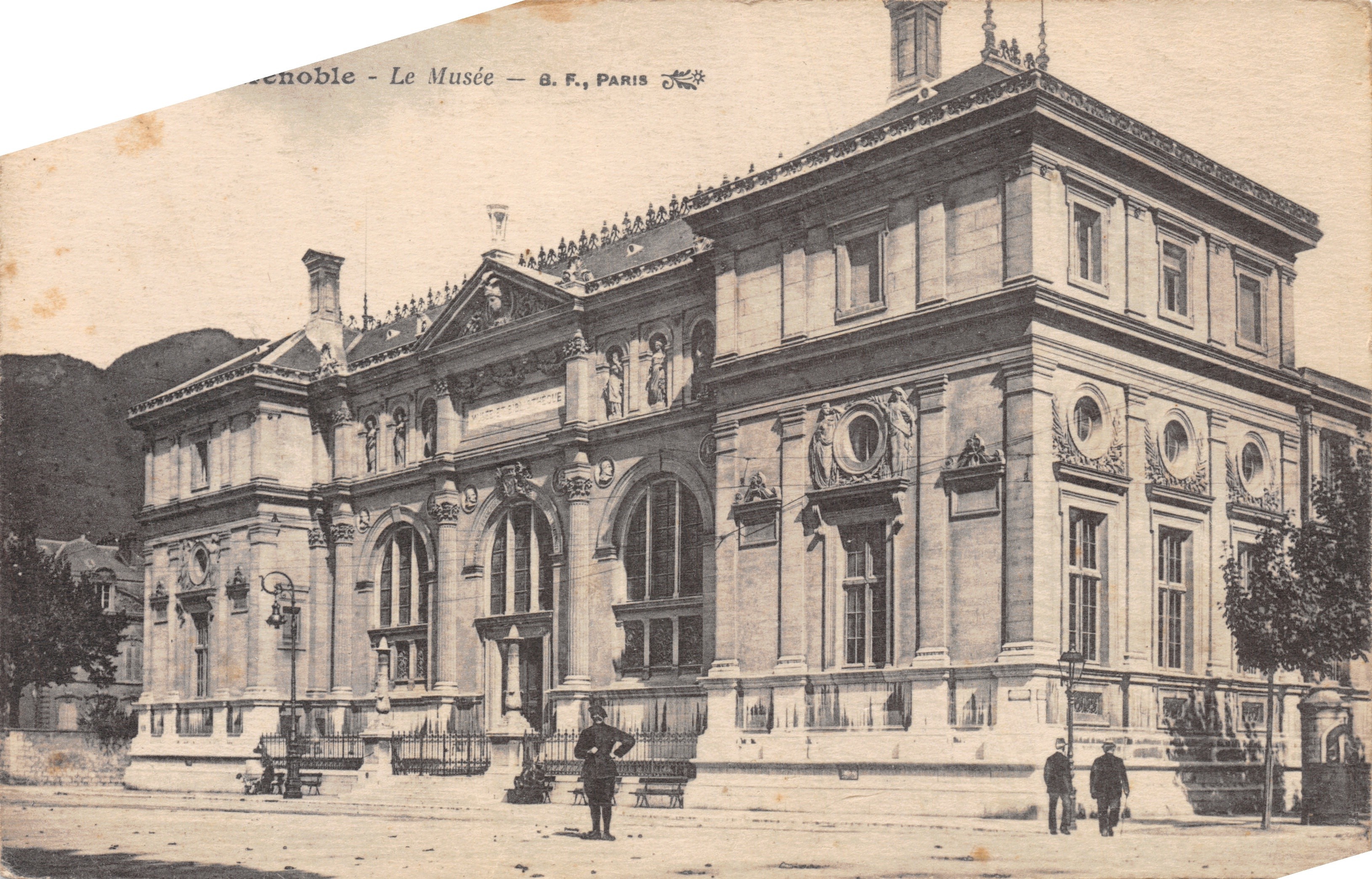 Grenoble — Muzeum — B.F., PARIS